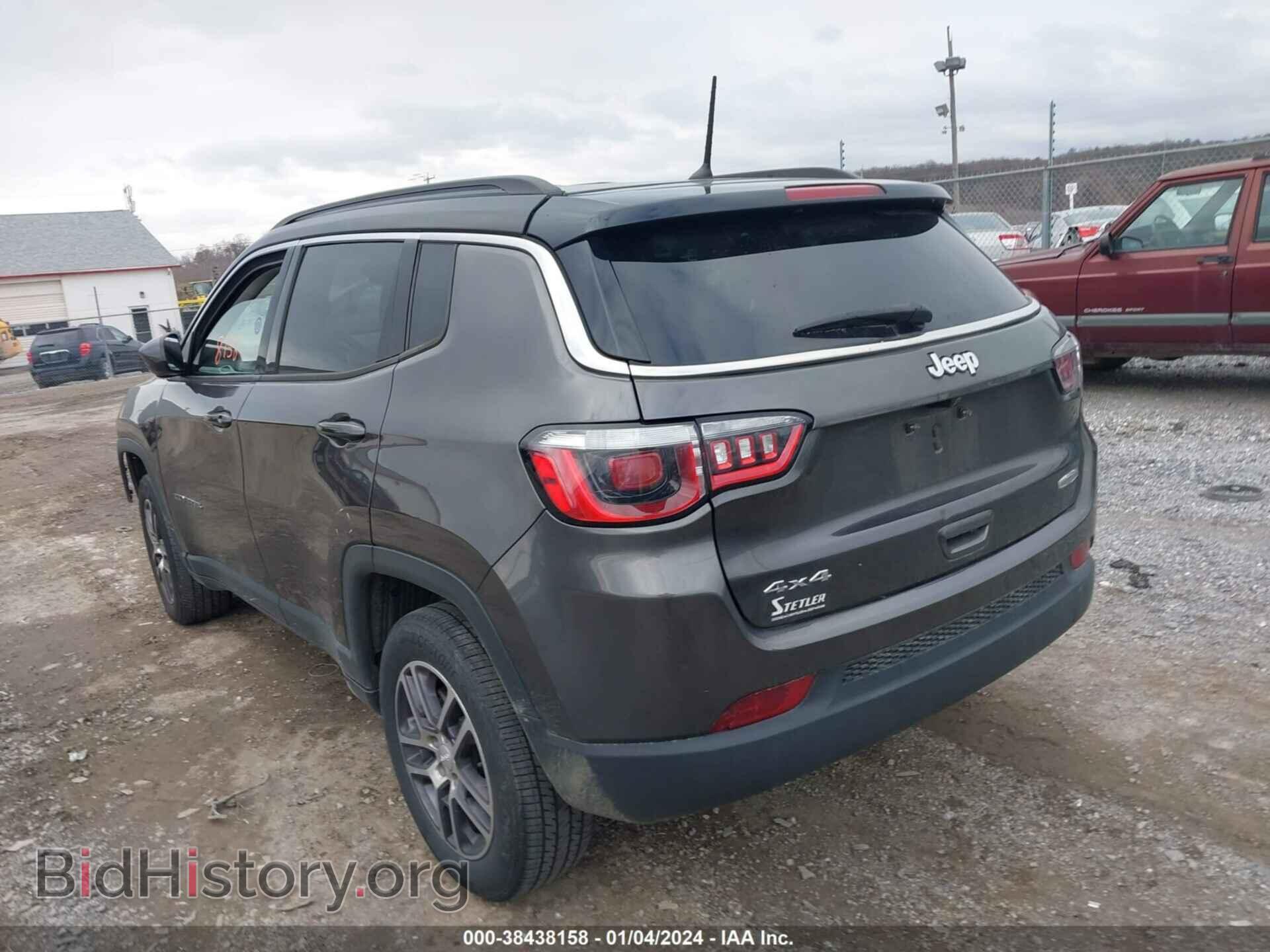 2018 JEEP COMPASS - VIN: 3C4NJDBB4JT230623 - Фото 3