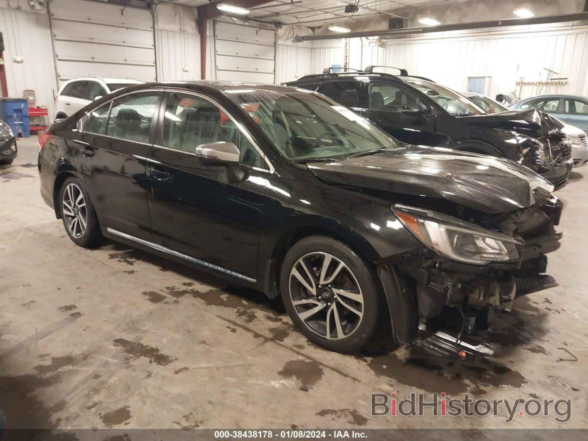 Photo 4S3BNAR64J3032456 - SUBARU LEGACY 2018