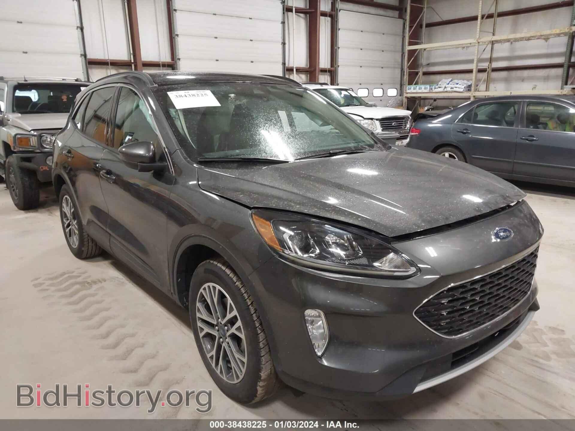 Фотография 1FMCU9H60LUA49237 - FORD ESCAPE 2020
