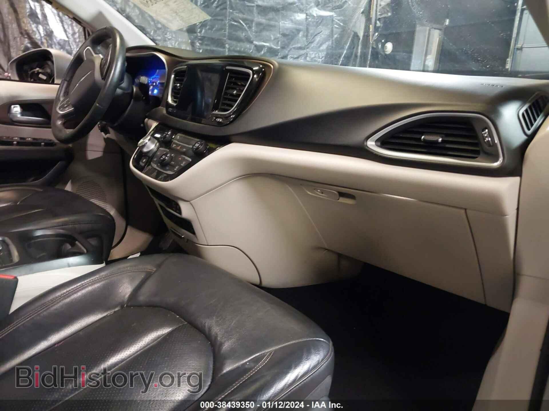 2017 CHRYSLER PACIFICA - VIN: 2C4RC1EG3HR528563 - Фото 5