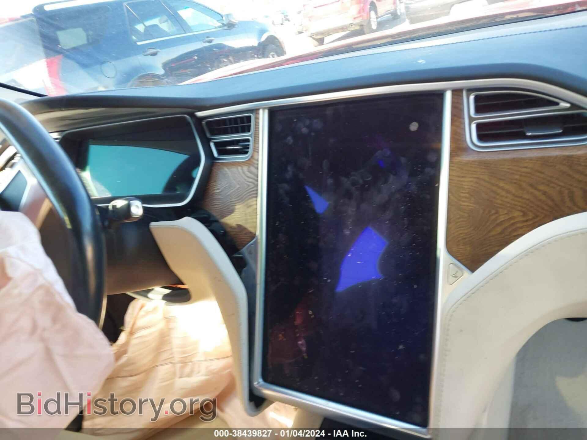 2018 TESLA MODEL S - VIN: 5YJSA1E40JF245973 - Photo 18