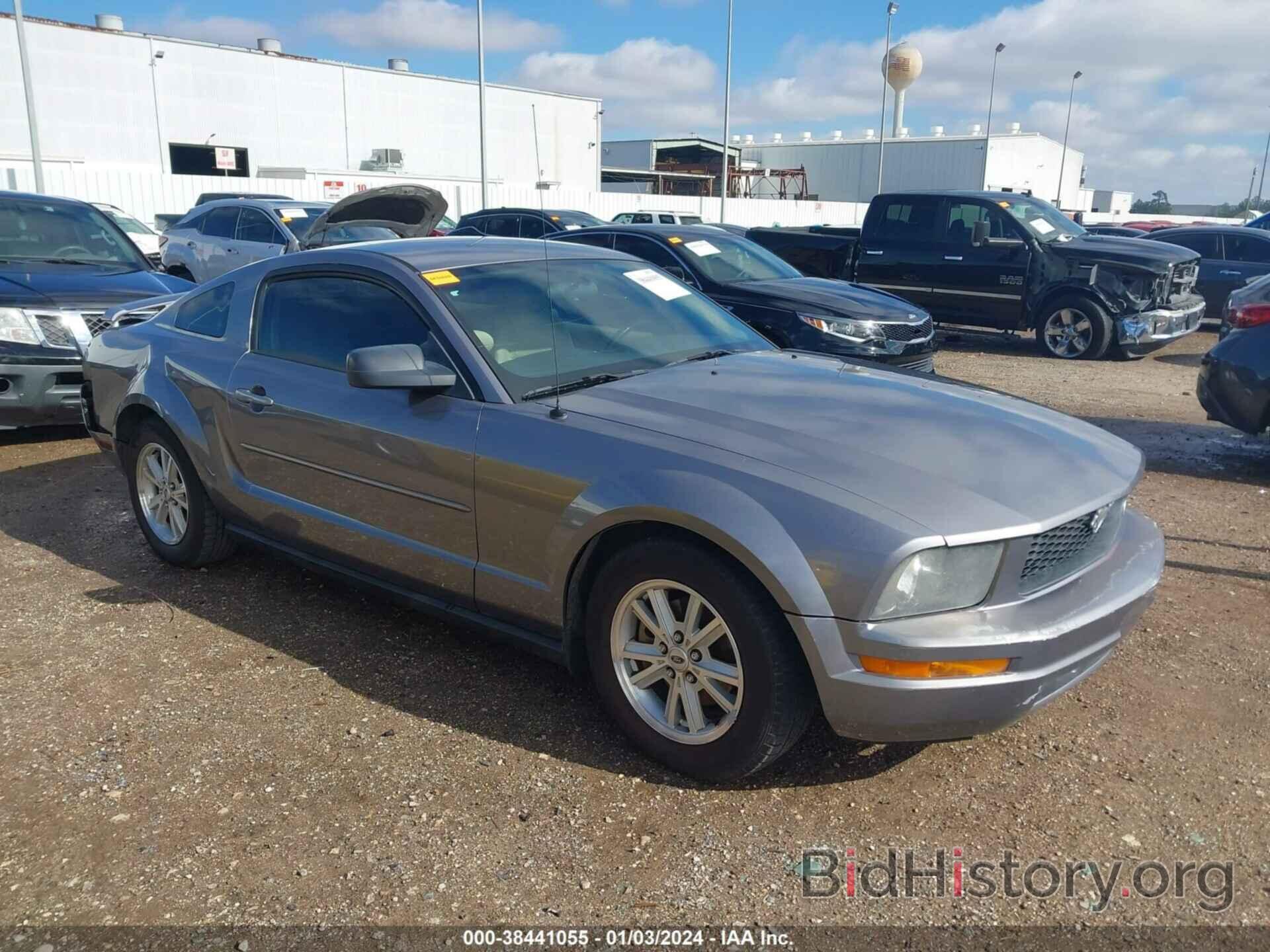 Photo 1ZVFT80N065126296 - FORD MUSTANG 2006