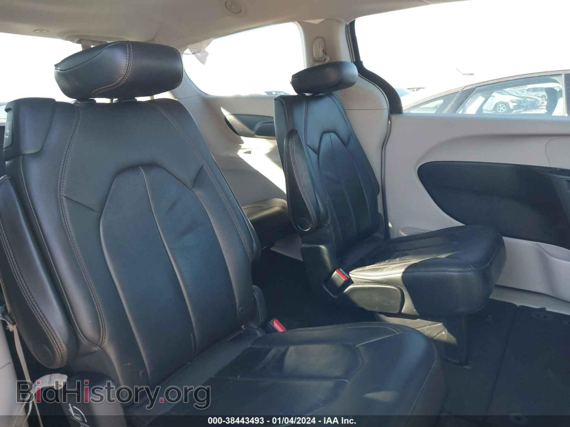 2017 CHRYSLER PACIFICA - VIN: 2C4RC1BG4HR523862 - Фото 8