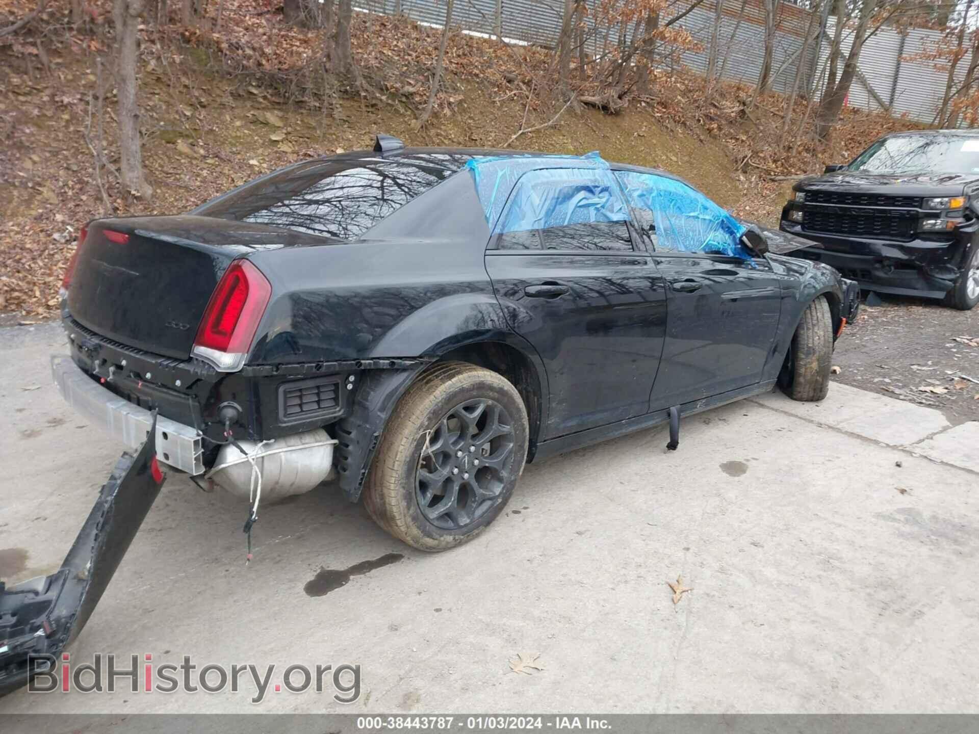 2023 CHRYSLER 300 - VIN: 2C3CCASG8PH548987 - Фото 4