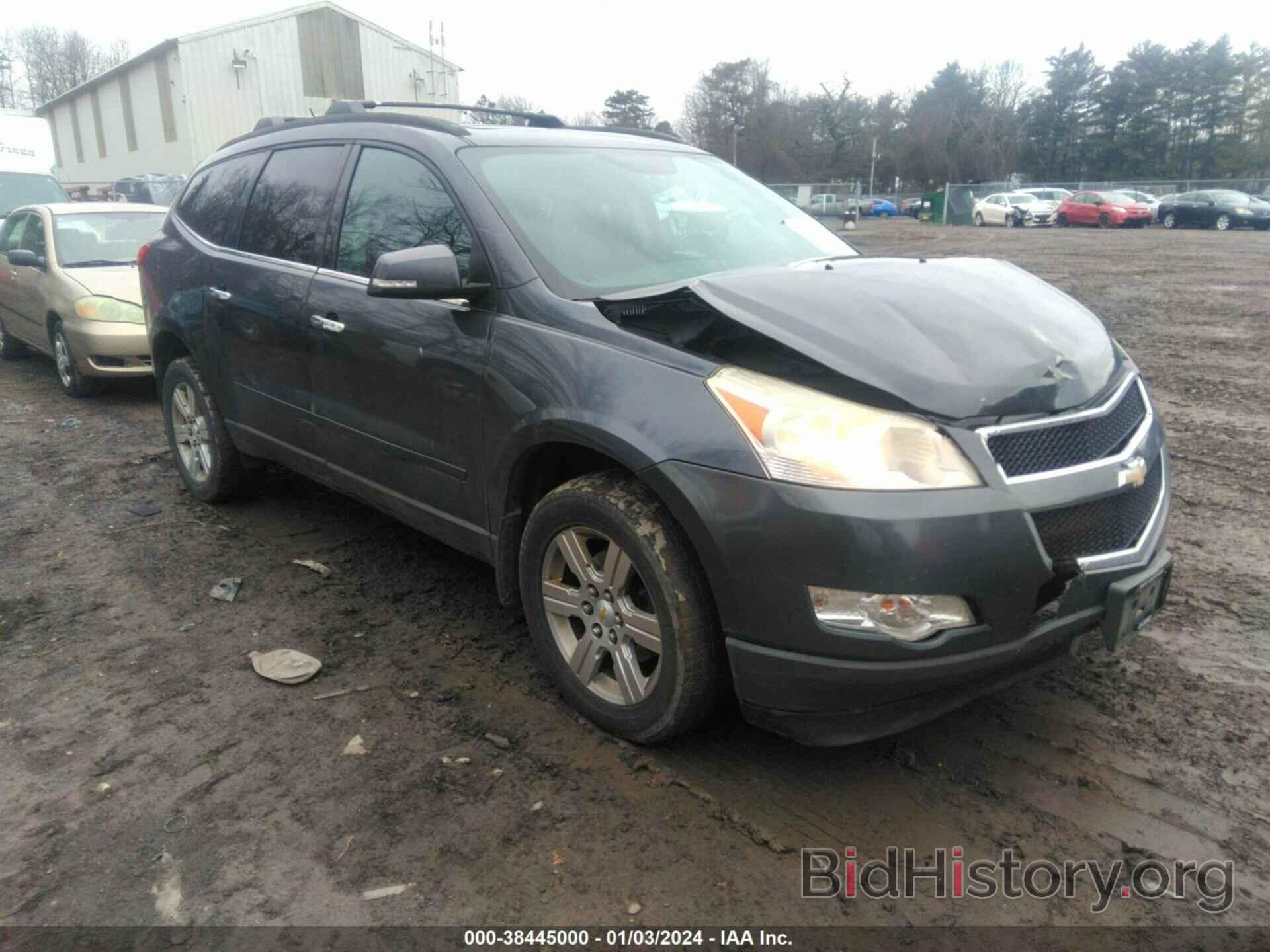 Фотография 1GNKVGED2BJ237754 - CHEVROLET TRAVERSE 2011