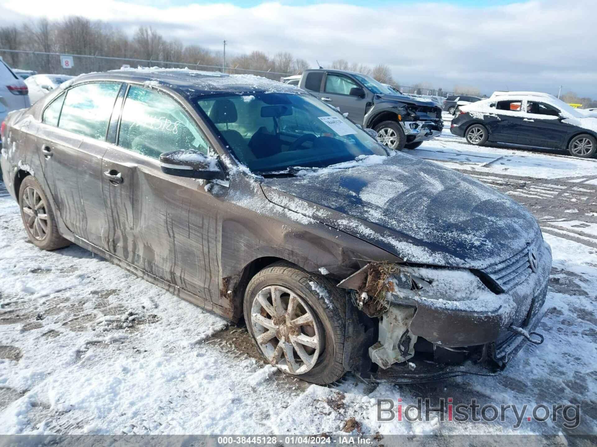 Photo 3VWD17AJ2EM376781 - VOLKSWAGEN JETTA 2014