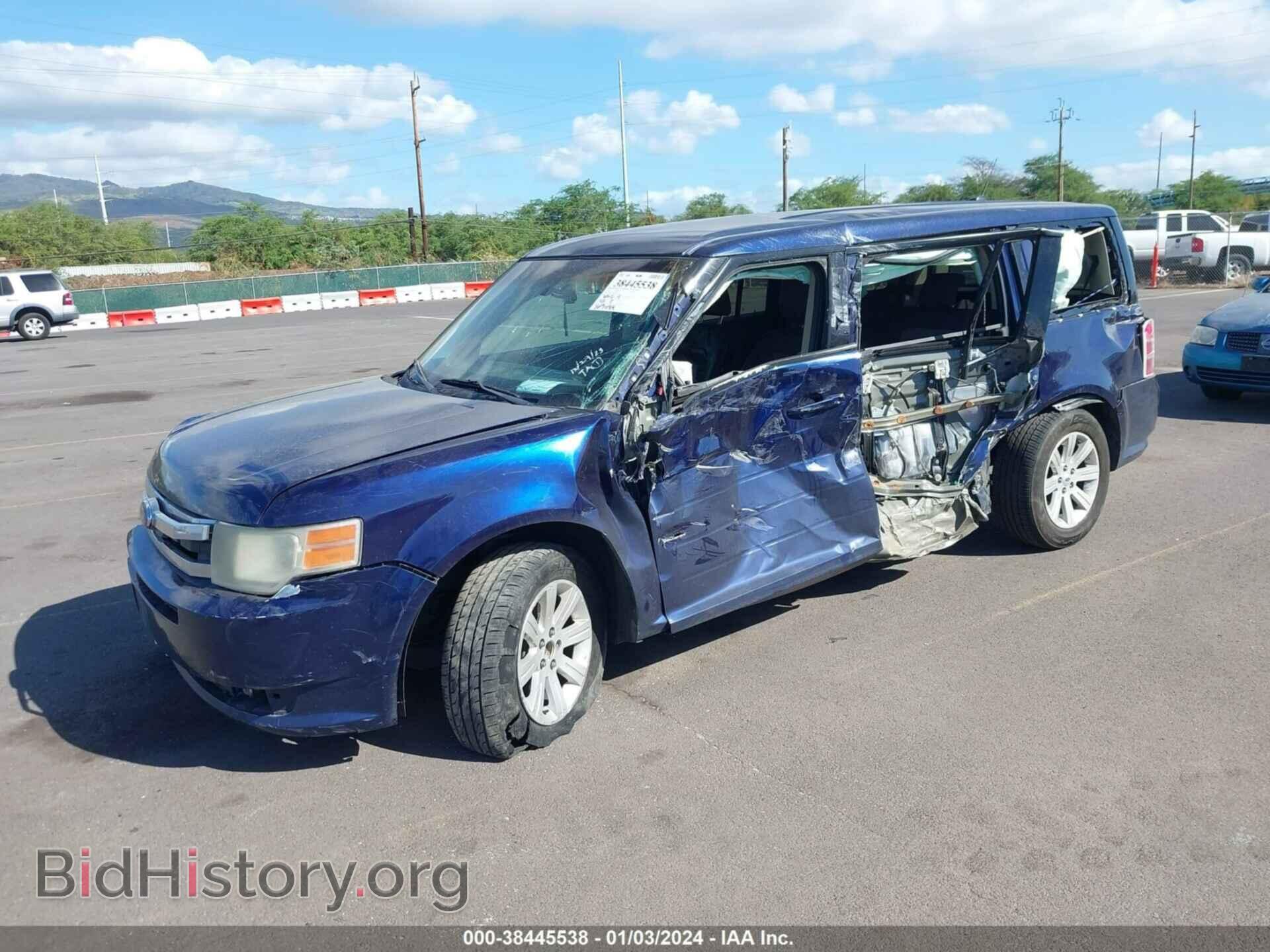 2011 FORD FLEX - VIN: 2FMGK5BC8BBD33671 - Photo 2