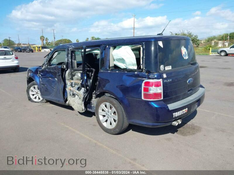 2011 Ford FLEX (VIN 2FMGK5BC8BBD33671) — photo 3 of 12