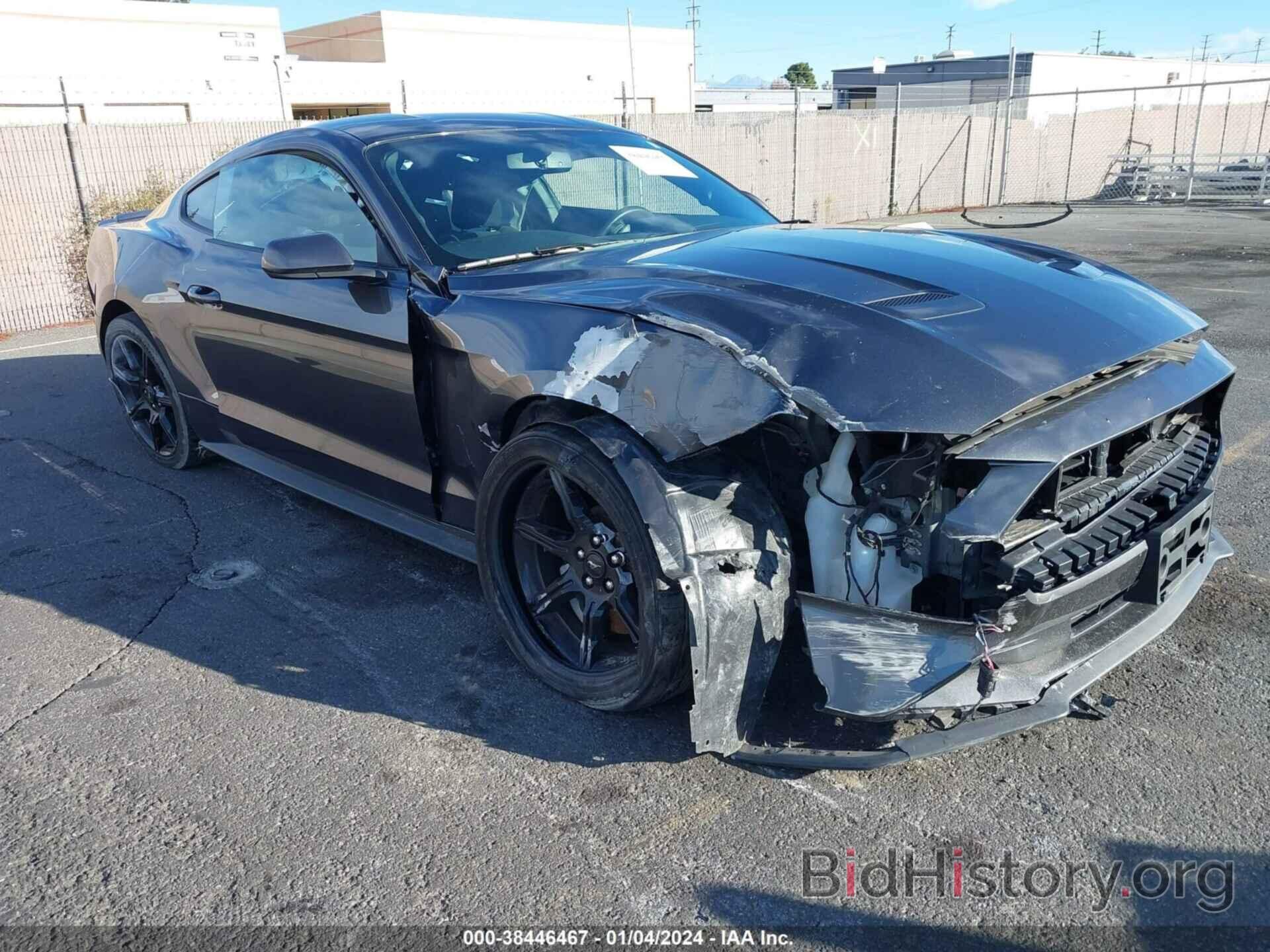 Photo 1FA6P8TH6L5115138 - FORD MUSTANG 2020