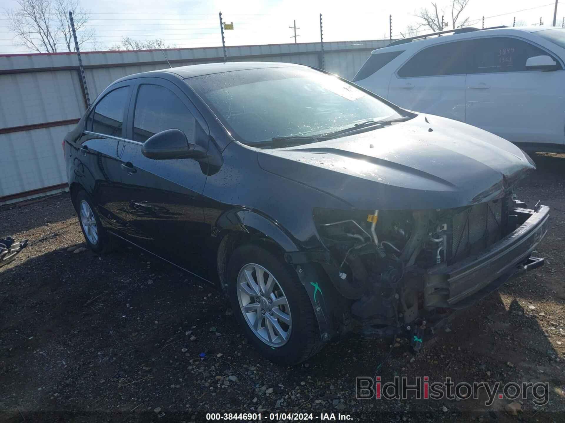 Photo 1G1JD5SH7J4114217 - CHEVROLET SONIC 2018