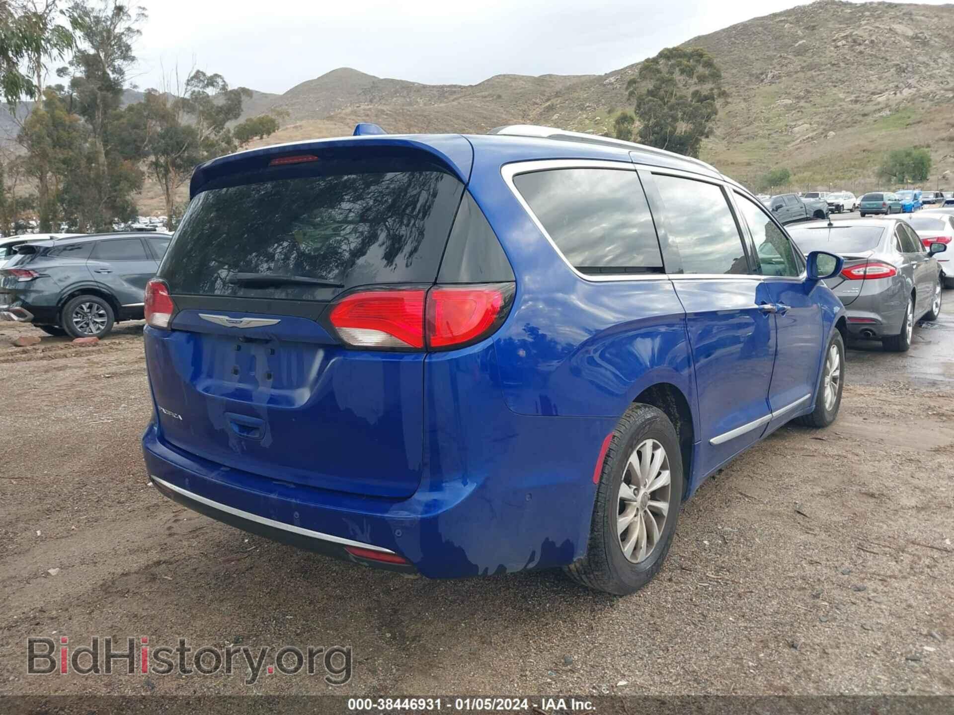 2019 CHRYSLER PACIFICA - VIN: 2C4RC1BG0KR652186 - Photo 4