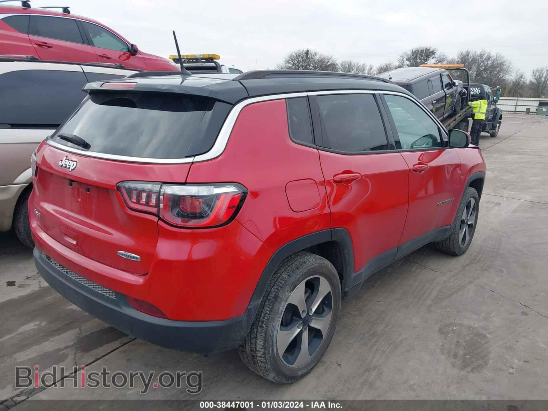 2018 JEEP COMPASS - VIN: 3C4NJDBB3JT178336 - Фото 4