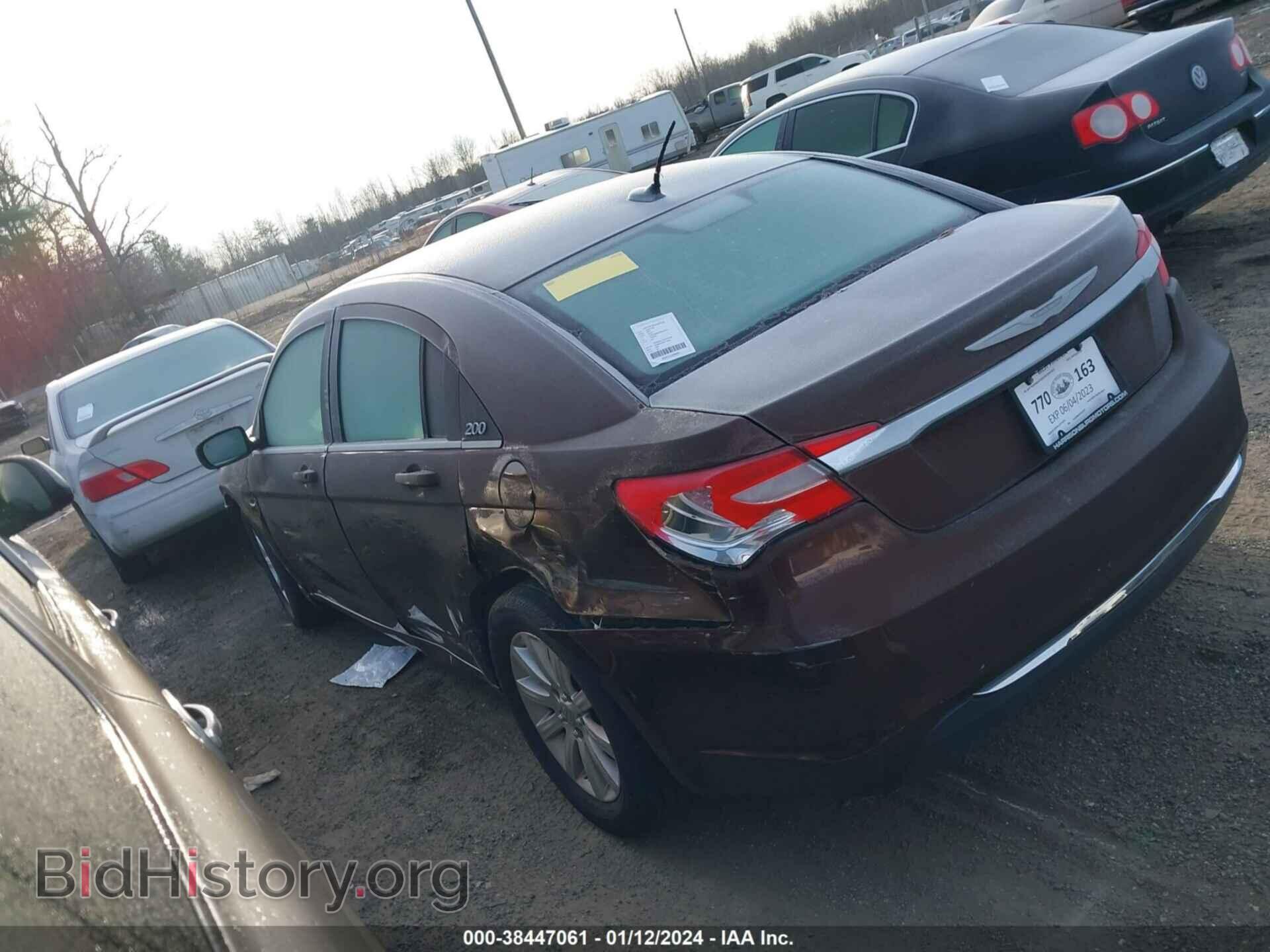 2013 CHRYSLER 200 - VIN: 1C3CCBBB2DN512872 - Фото 3