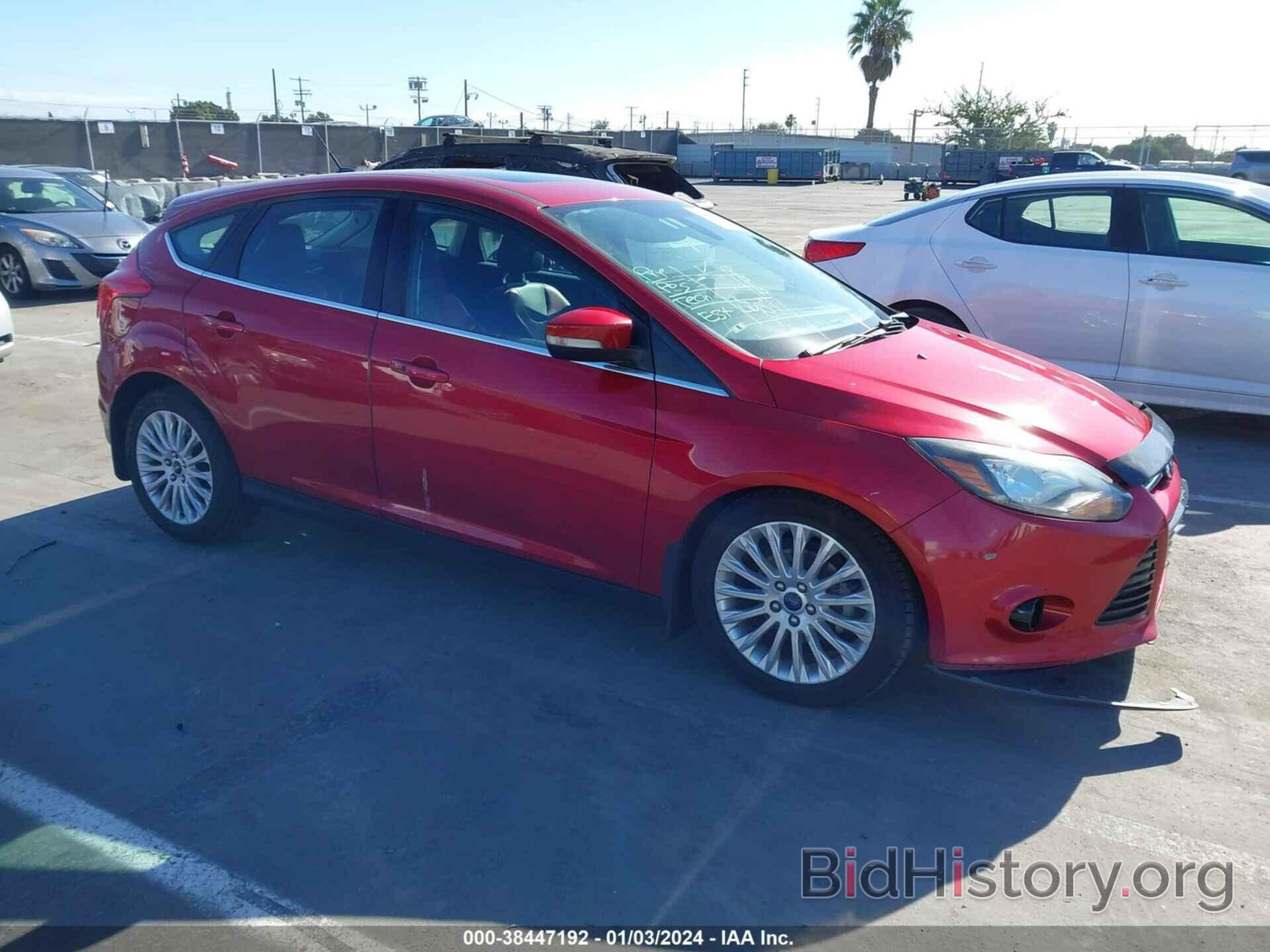 Photo 1FAHP3N25CL330445 - FORD FOCUS 2012