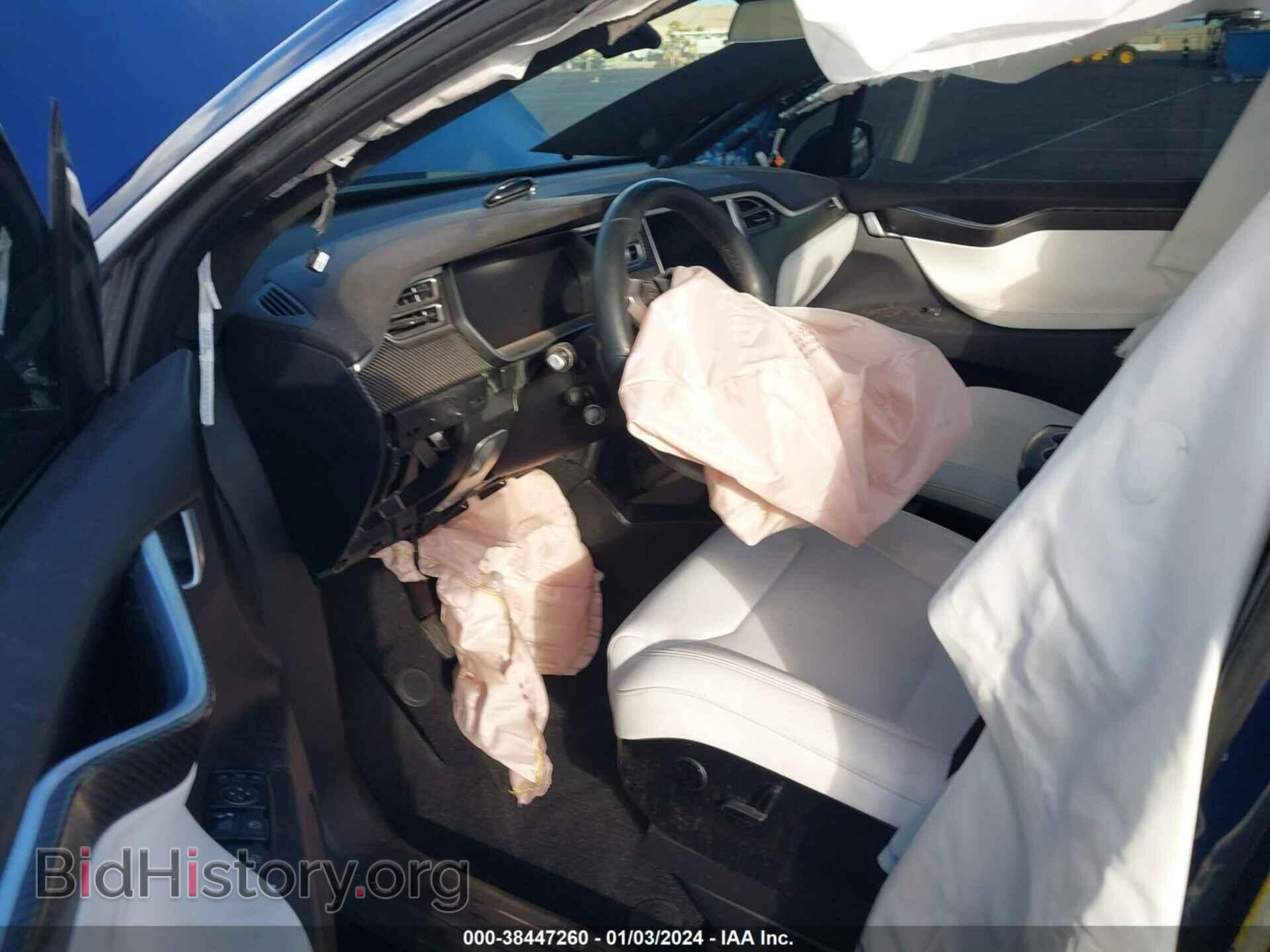 2017 TESLA MODEL X - VIN: 5YJXCBE21HF040161 - Photo 5