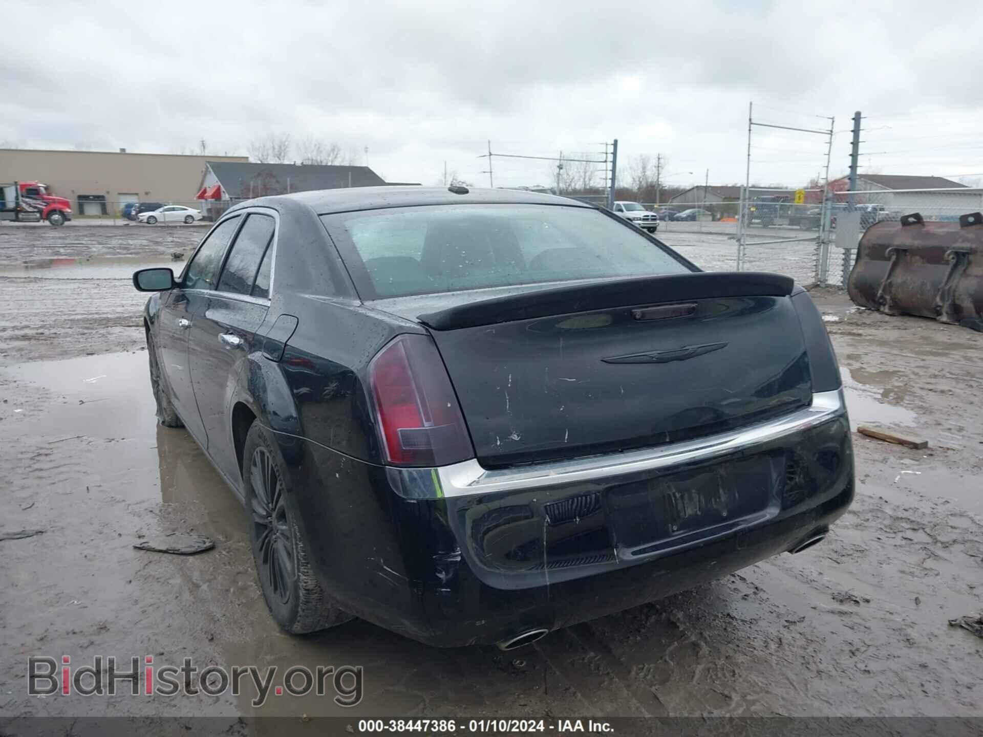 2014 CHRYSLER 300C - VIN: 2C3CCAKTXEH217855 - Photo 3