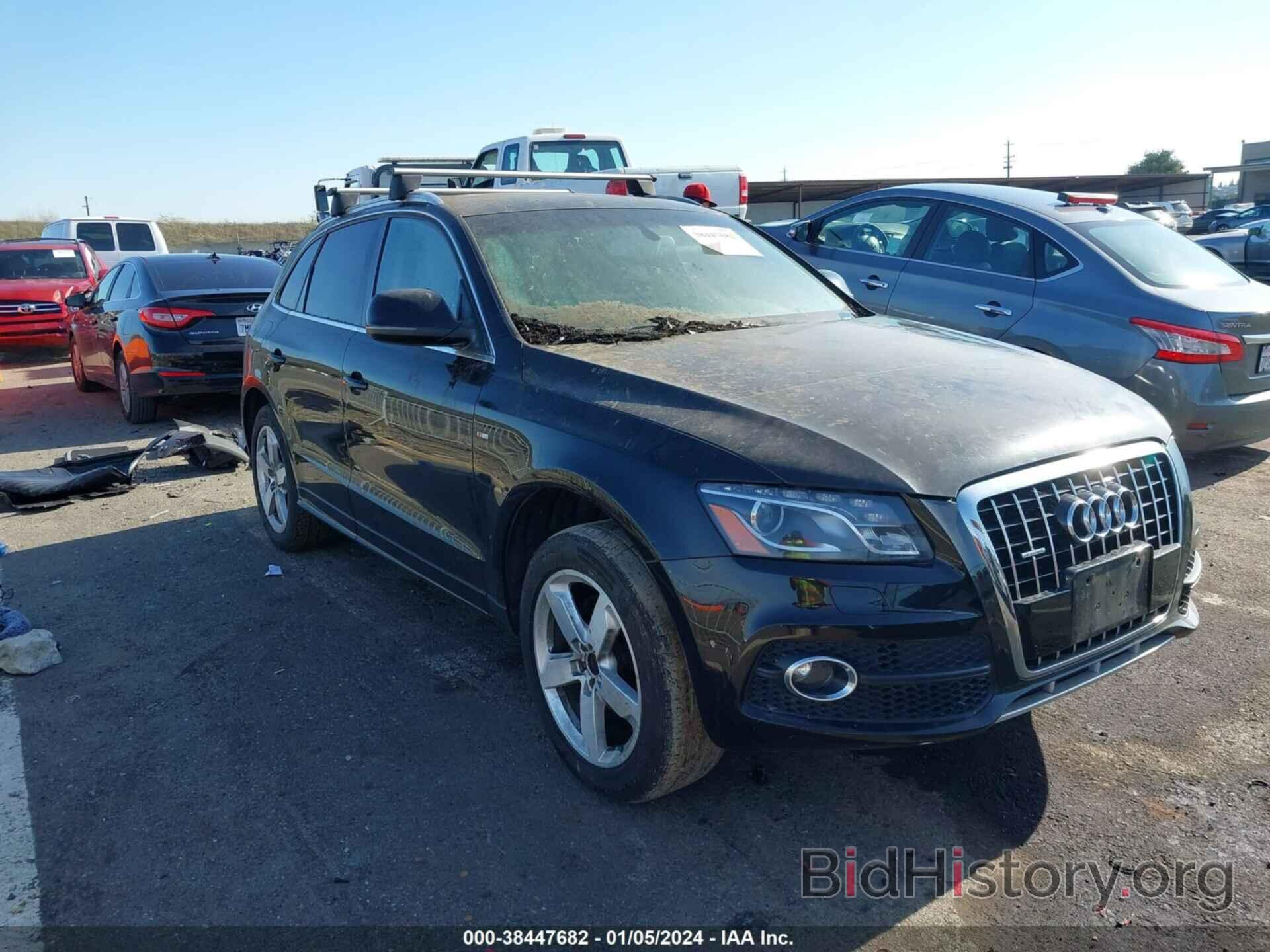 Фотография WA1DKAFP7BA115546 - AUDI Q5 2011