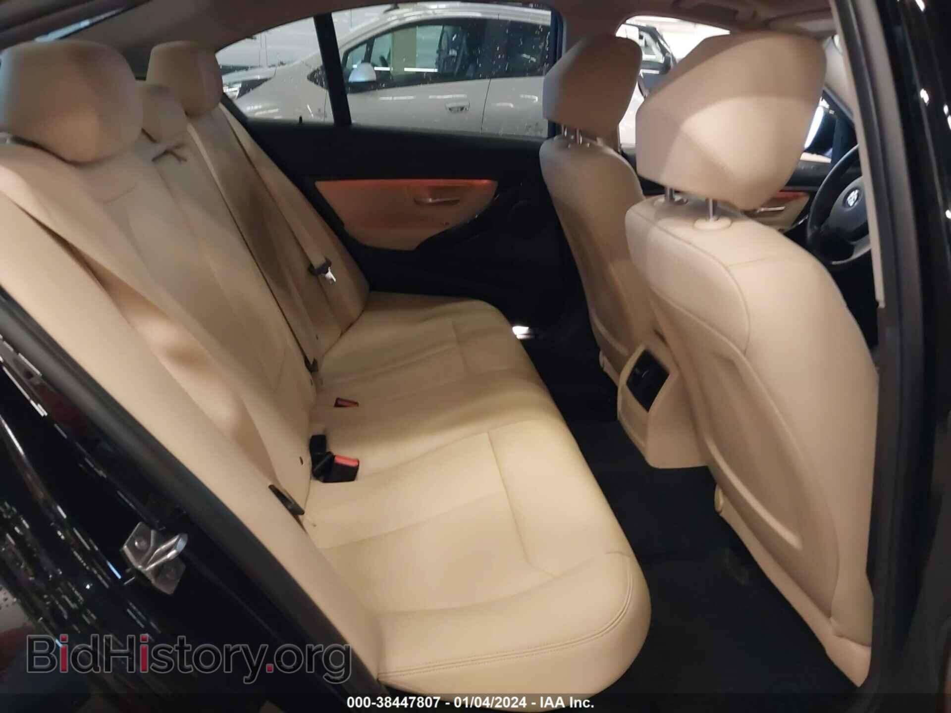 2017 BMW 320I - VIN: WBA8A3C35HK692258 - Фото 8