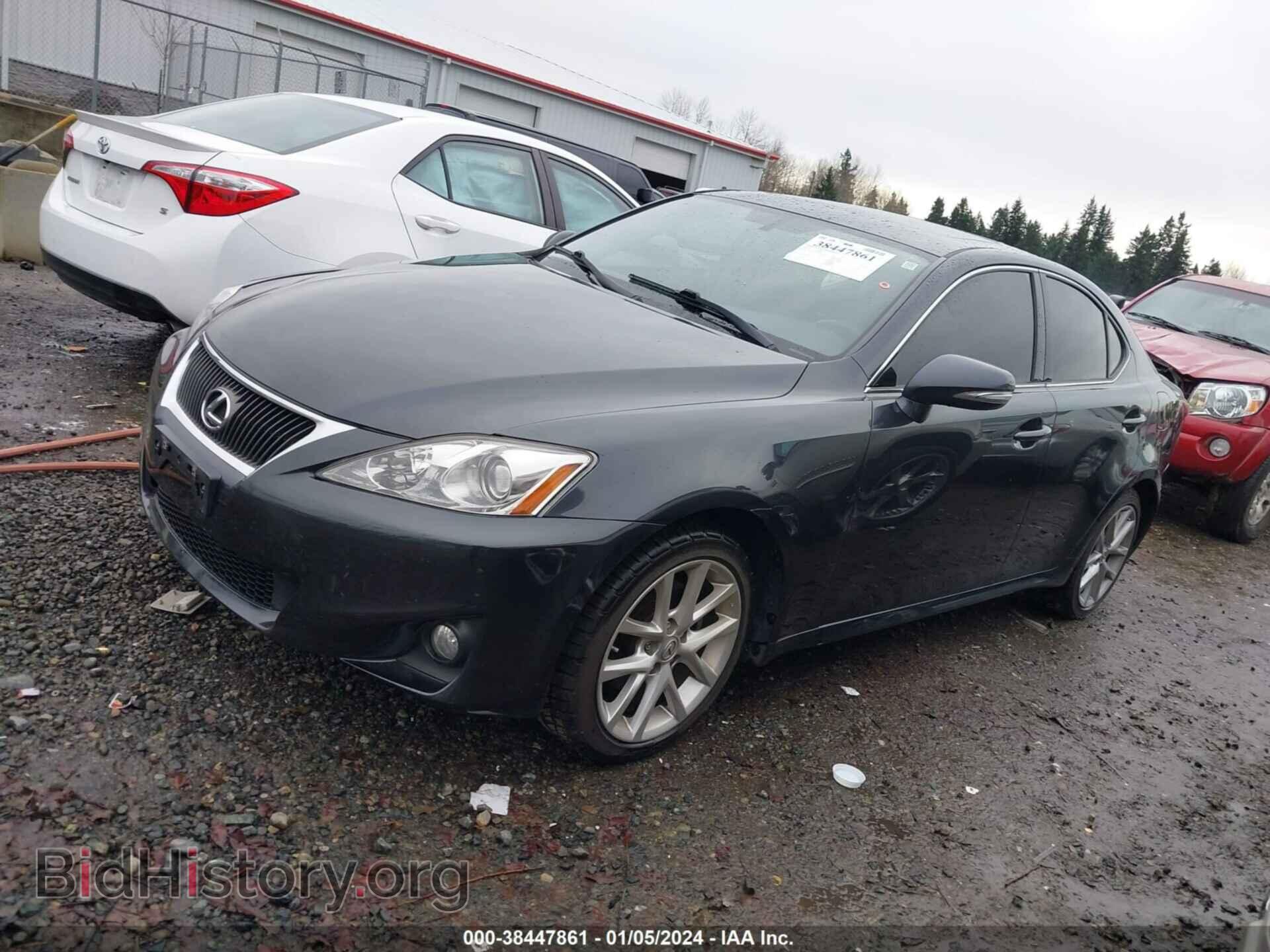 2011 LEXUS IS 250 - VIN: JTHCF5C20B5048821 - Photo 2