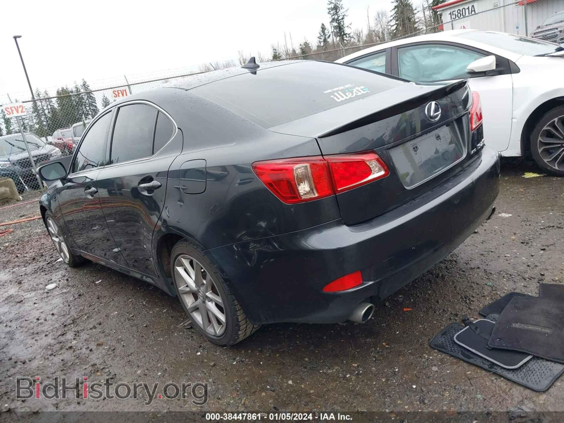 2011 LEXUS IS 250 - VIN: JTHCF5C20B5048821 - Photo 3
