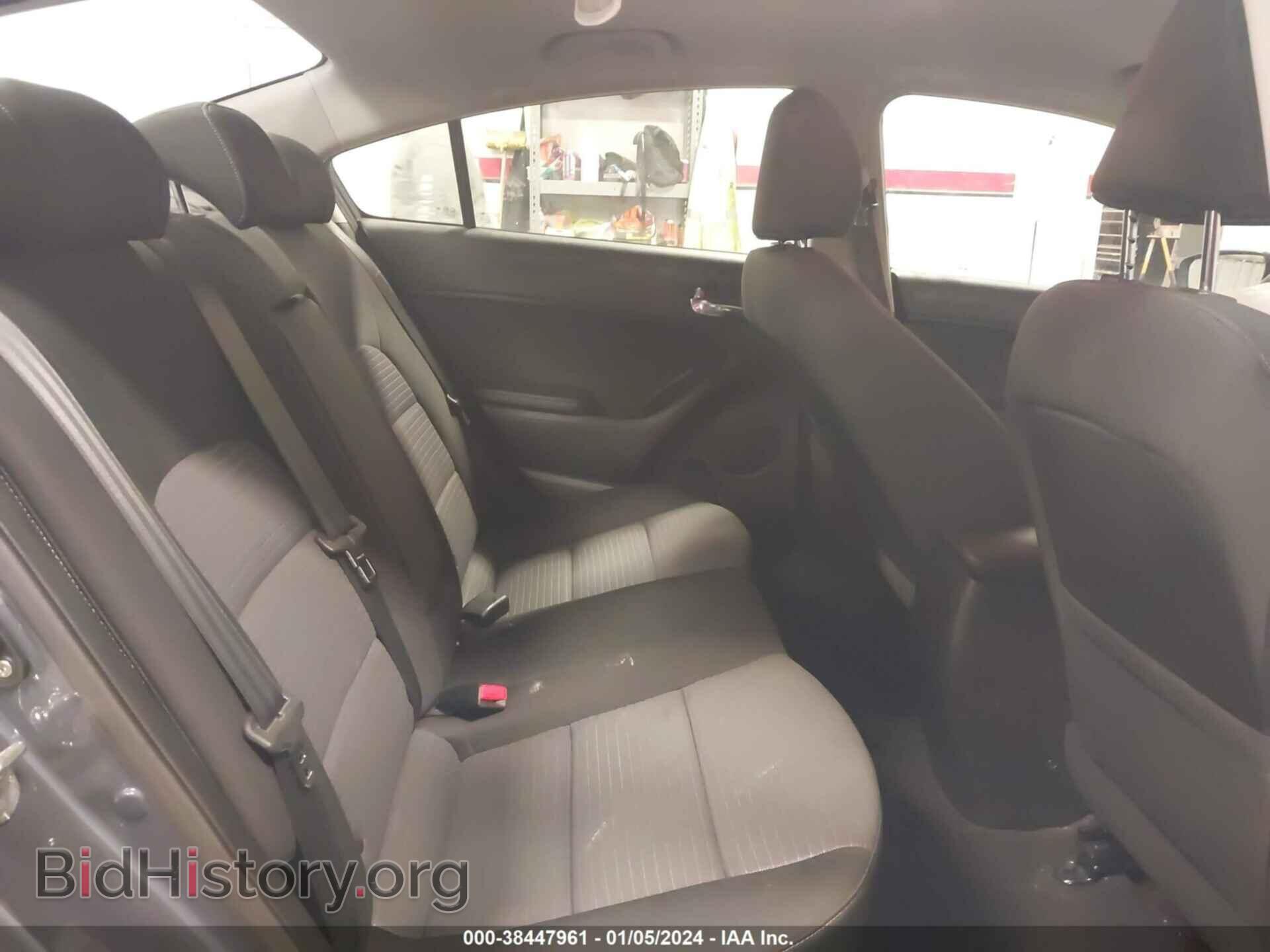 2015 KIA FORTE - VIN: KNAFX4A60F5400441 - Фото 8
