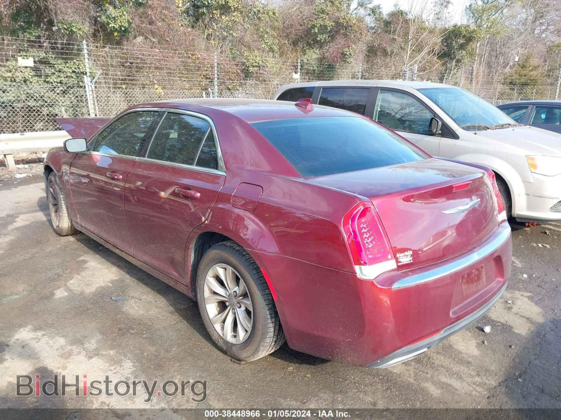 2016 CHRYSLER 300 - VIN: 2C3CCAAG5GH224249 - Фото 3