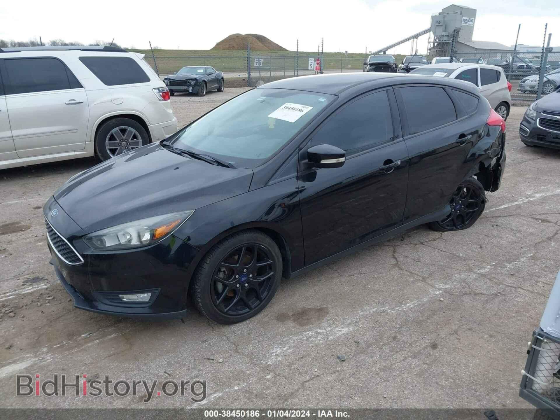 2016 FORD FOCUS - VIN: 1FADP3K29GL356247 - Фото 2