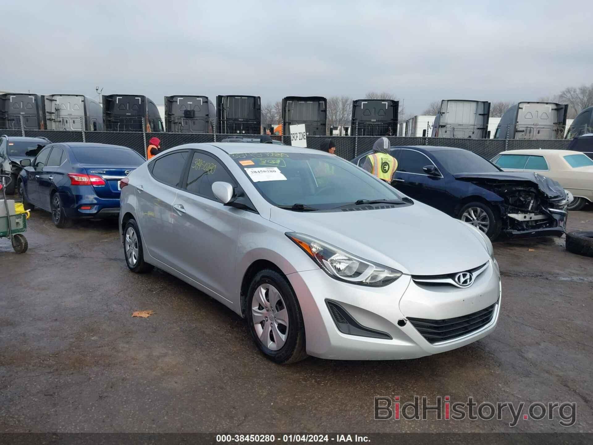 Фотография 5NPDH4AE2GH747978 - HYUNDAI ELANTRA 2016