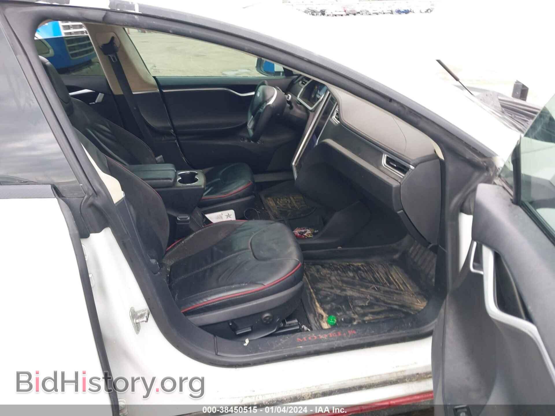 2013 TESLA MODEL S - VIN: 5YJSA1DPXDFP12770 - Photo 5