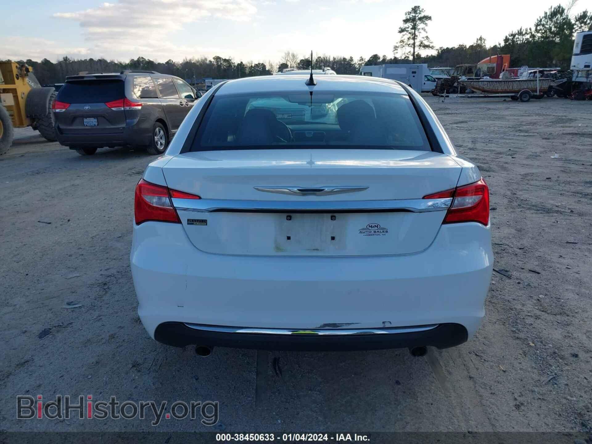 2013 CHRYSLER 200 - VIN: 1C3CCBBG5DN528074 - Фото 16