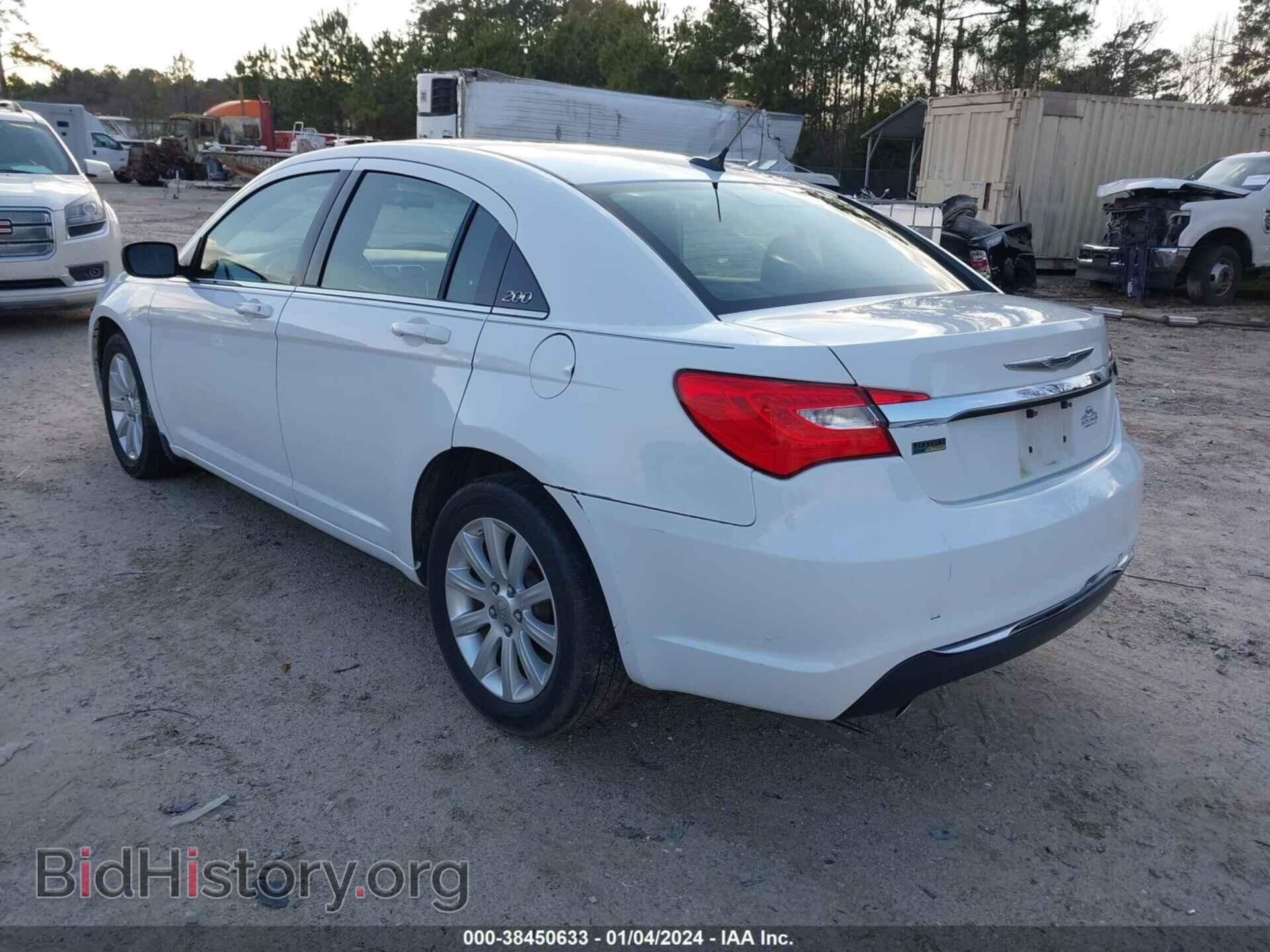 2013 CHRYSLER 200 - VIN: 1C3CCBBG5DN528074 - Фото 3