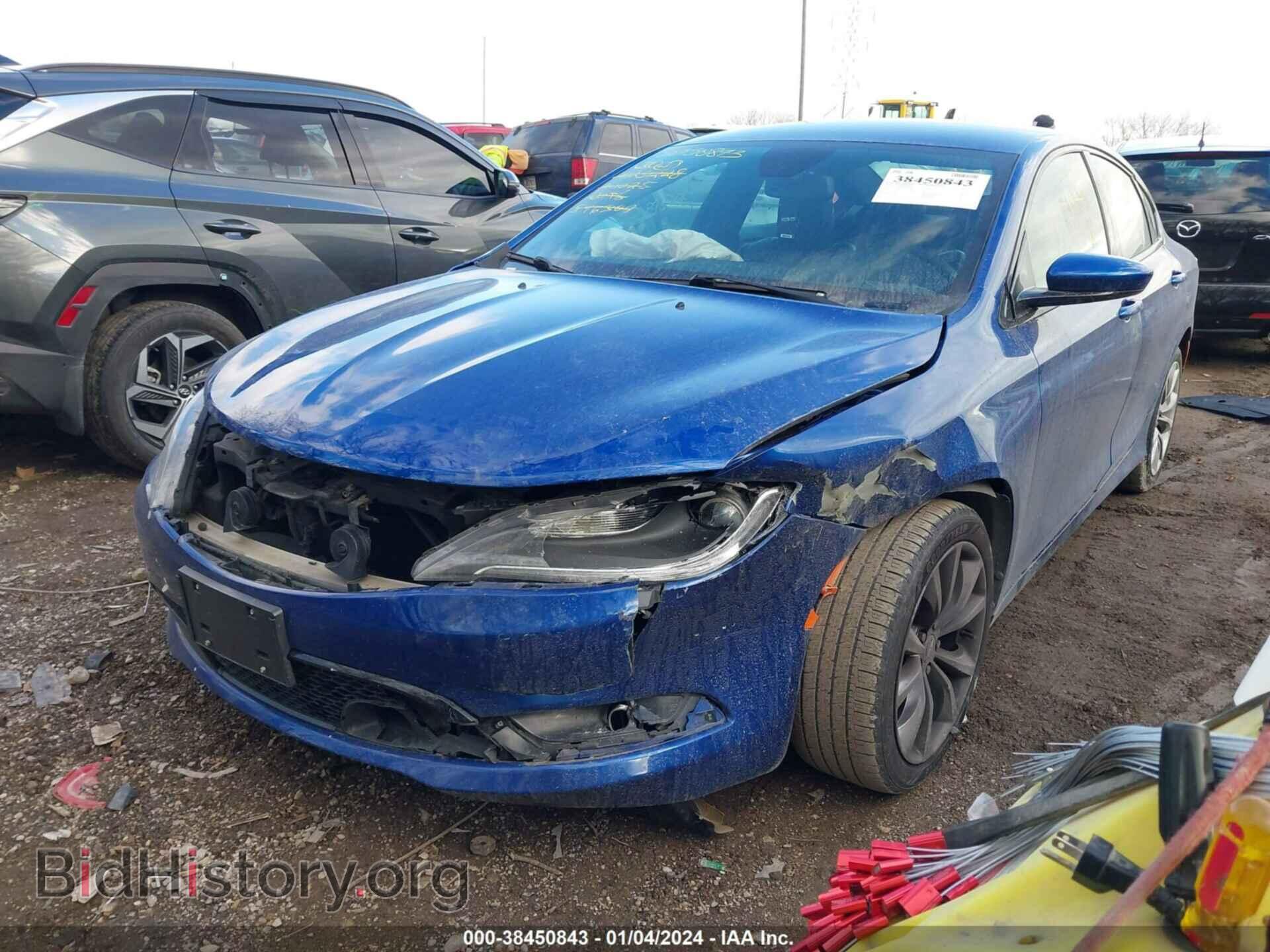2015 CHRYSLER 200 - VIN: 1C3CCCBB5FN546300 - Фото 2
