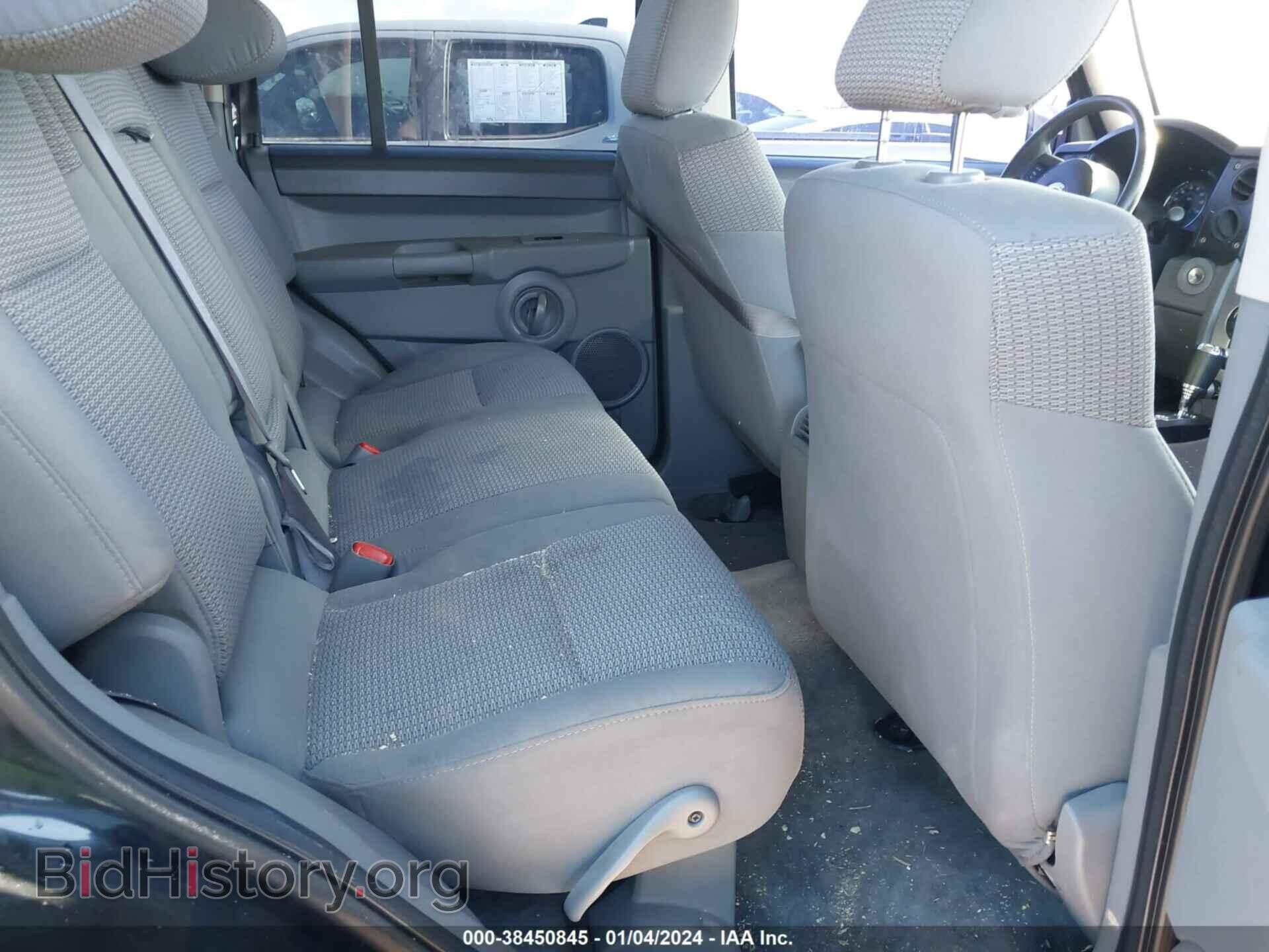 2007 JEEP COMMANDER - VIN: 1J8HG48K87C511601 - Фото 8