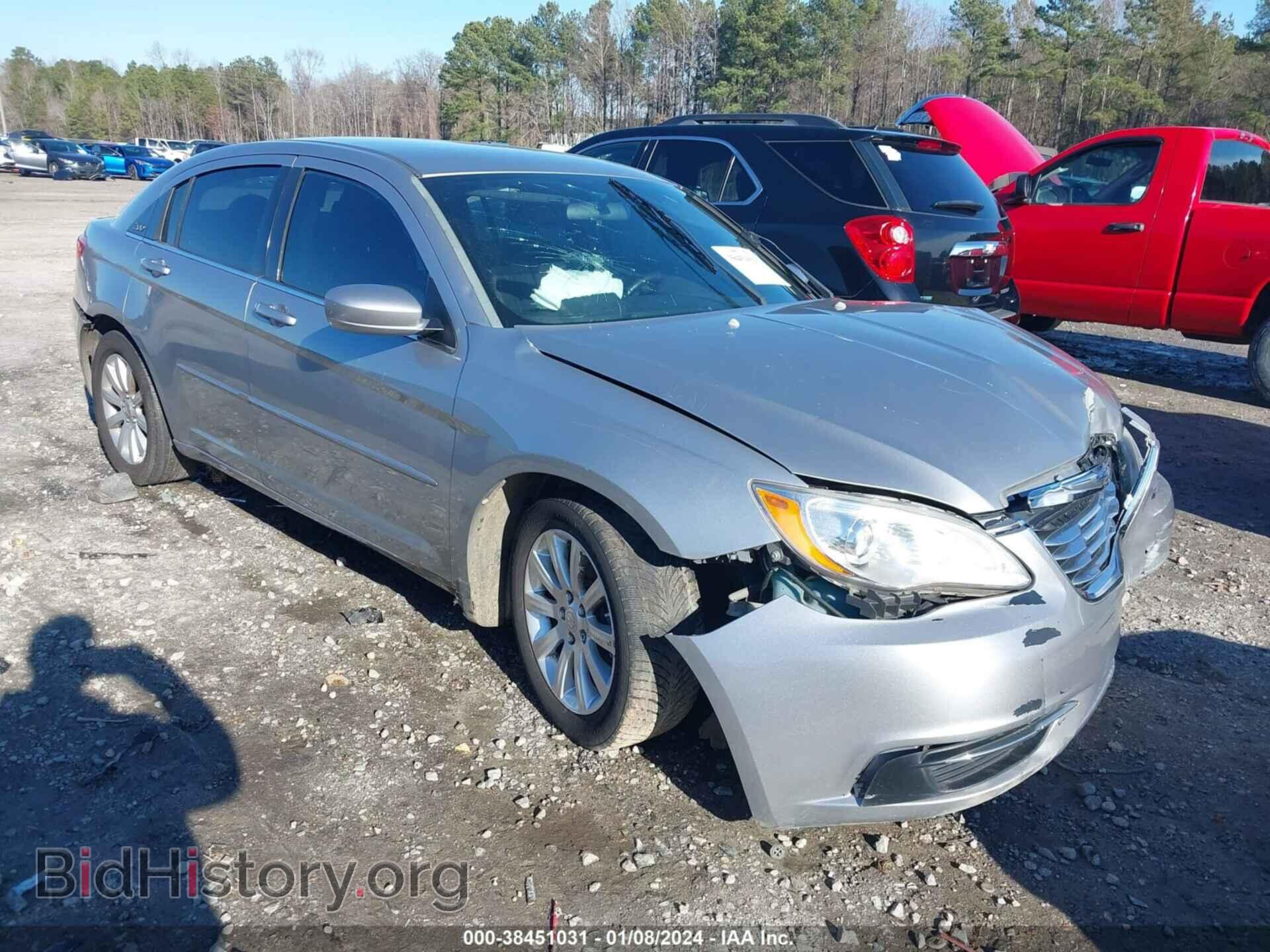 Фотография 1C3CCBBB7DN732816 - CHRYSLER 200 2013