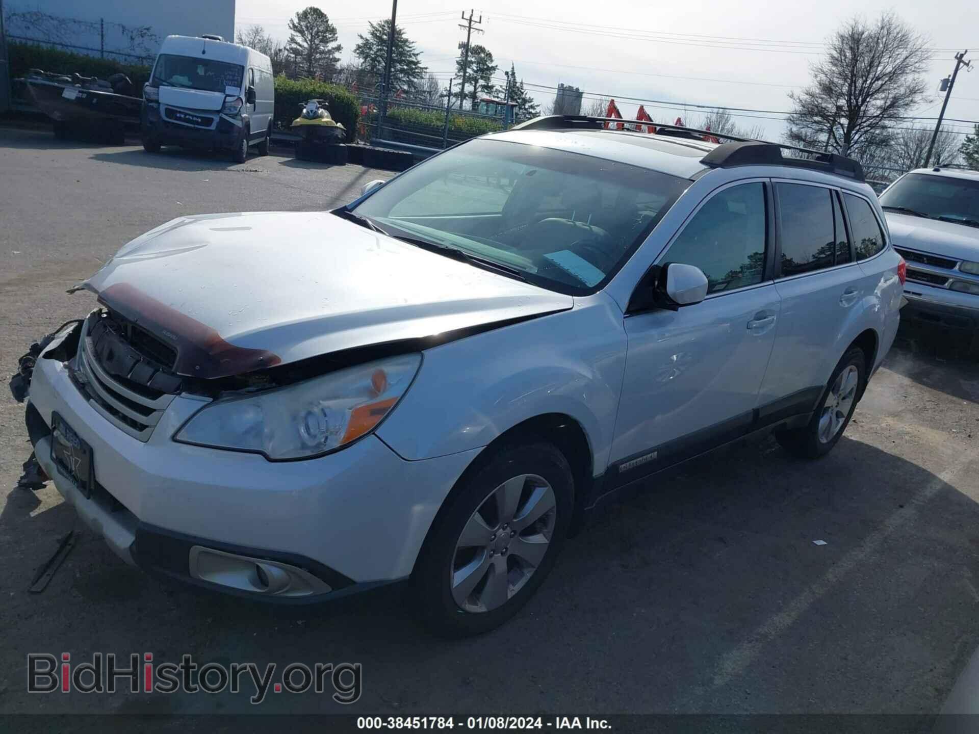 2011 SUBARU OUTBACK - VIN: 4S4BRBKC6B3363255 - Фото 2