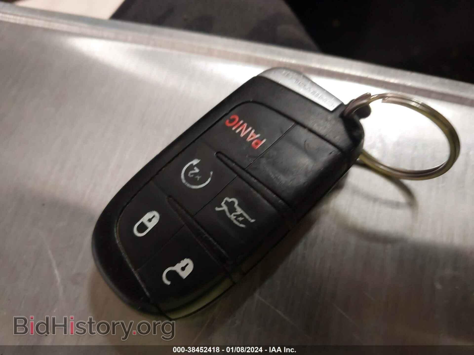 2012 CHRYSLER 300 - VIN: 2C3CCACG3CH157867 - Photo 11