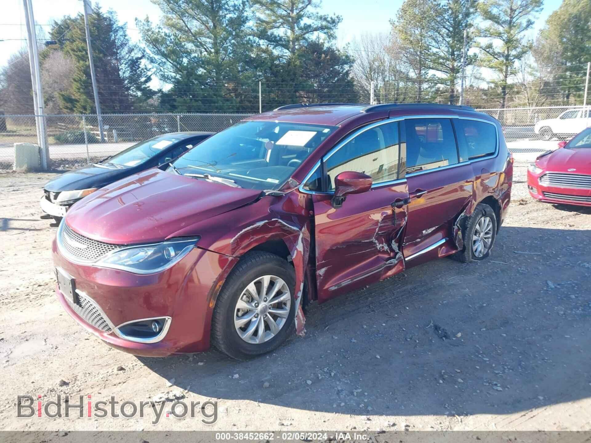 2017 CHRYSLER PACIFICA - VIN: 2C4RC1BG5HR533820 - Photo 2