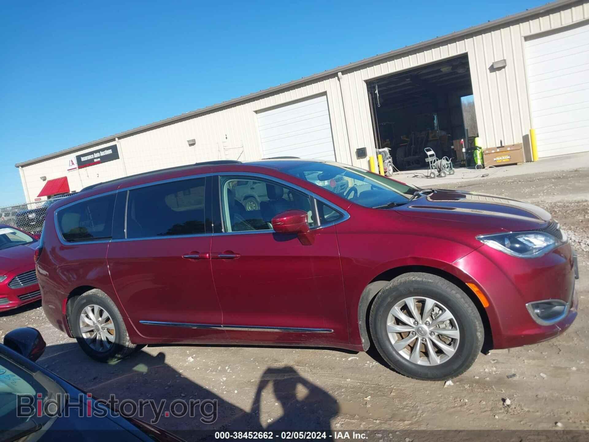 2017 CHRYSLER PACIFICA - VIN: 2C4RC1BG5HR533820 - Photo 13