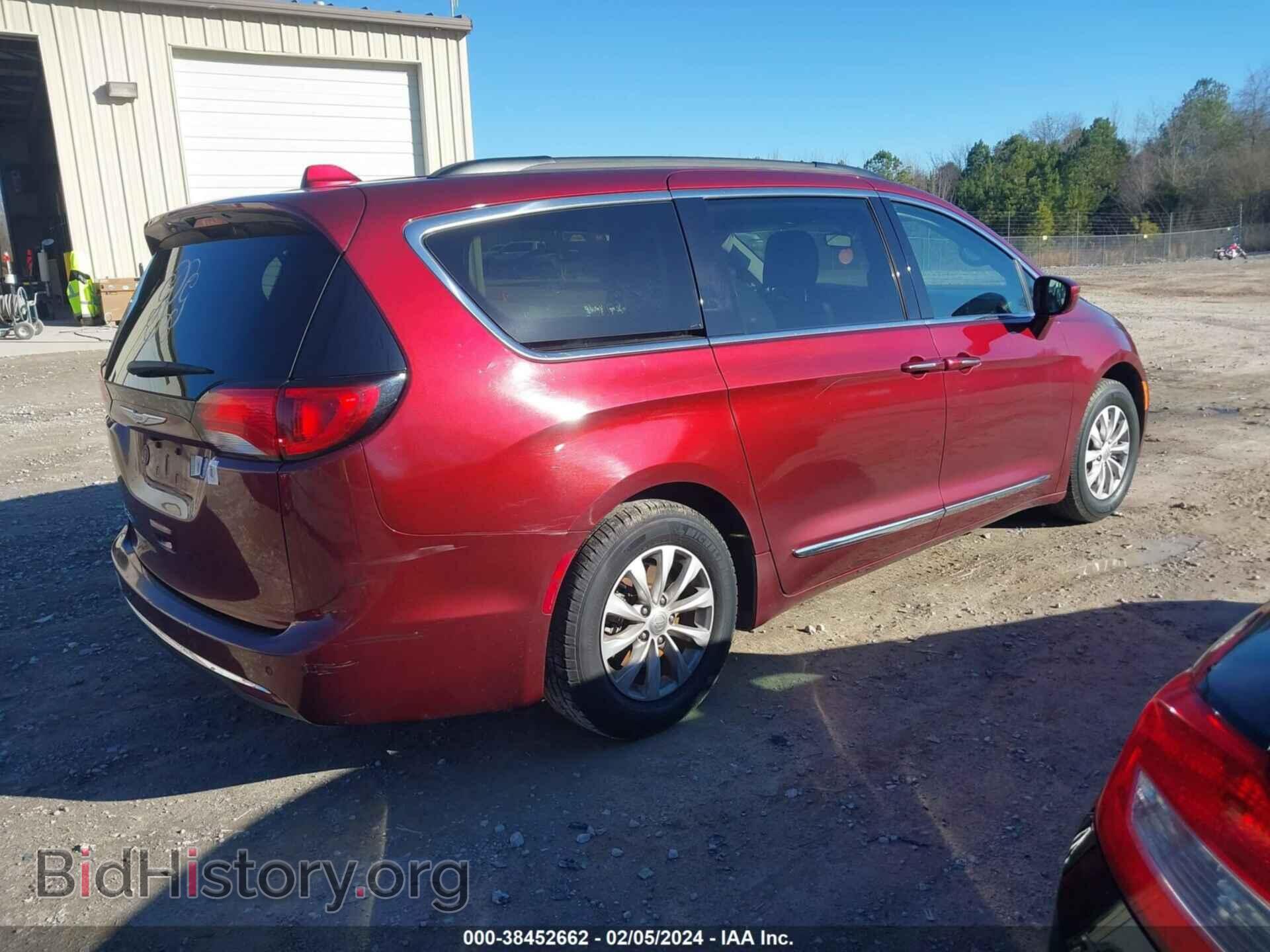 2017 CHRYSLER PACIFICA - VIN: 2C4RC1BG5HR533820 - Photo 4
