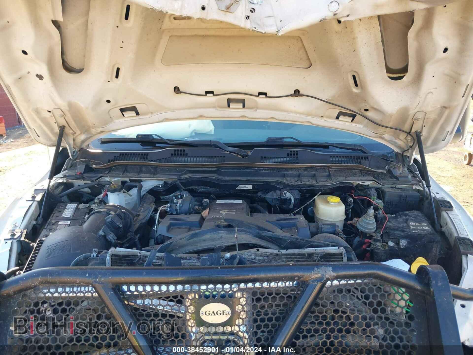 2018 RAM 3500 - VIN: 3C63RRGL0JG229063 - Фото 10