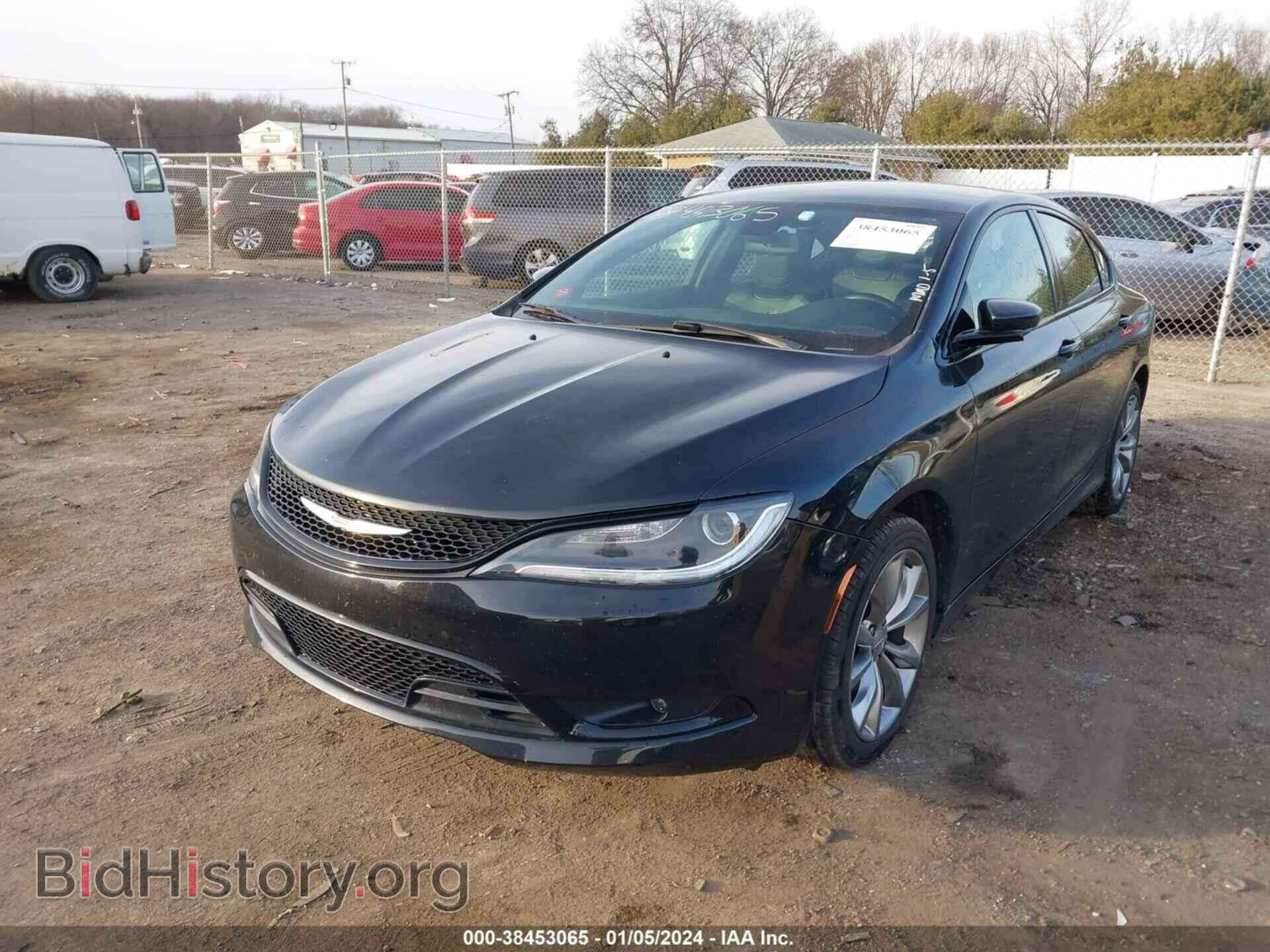 2016 CHRYSLER 200 - VIN: 1C3CCCBB6GN118768 - Фото 2