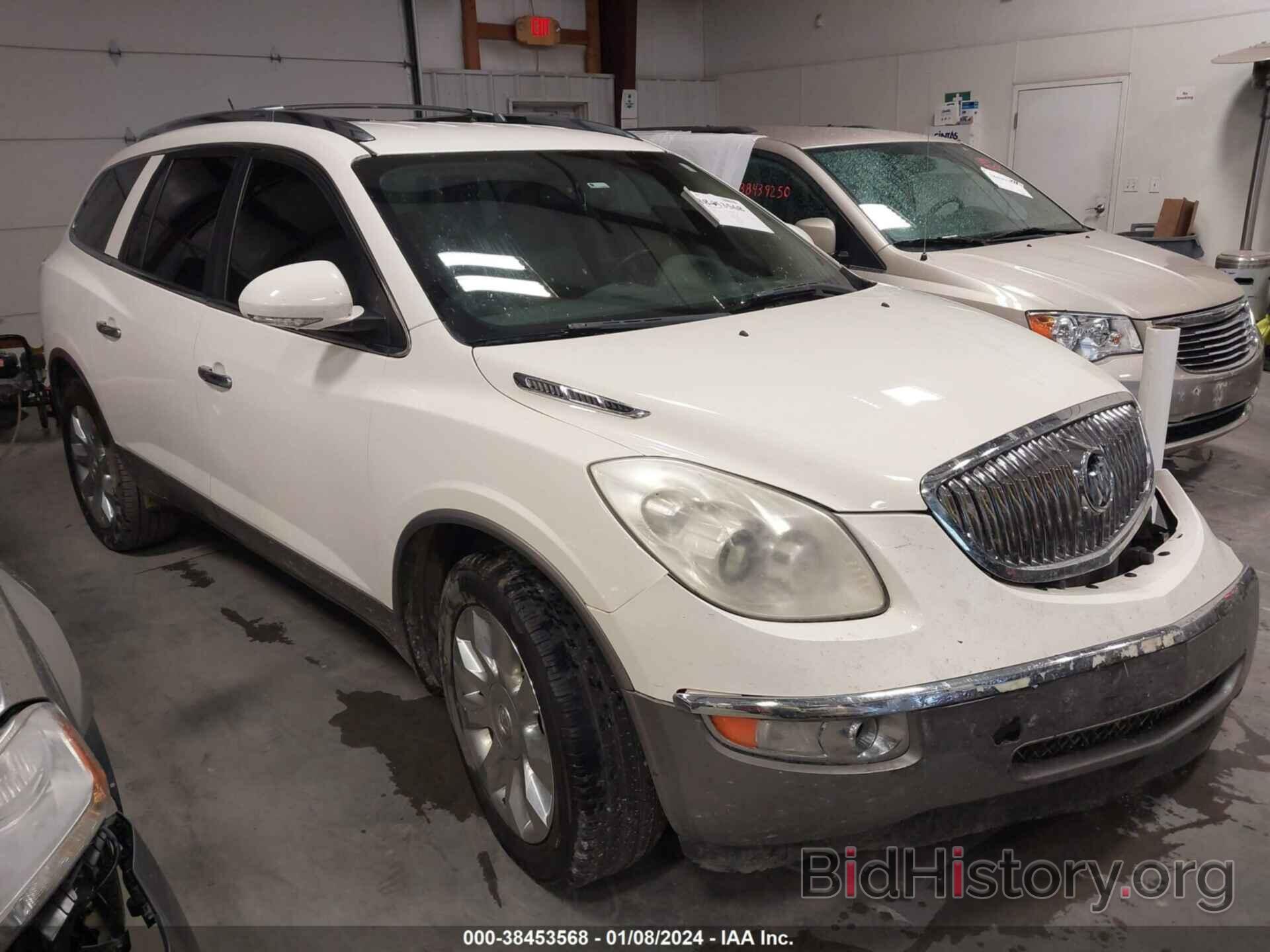 Photo 5GAKRCED5BJ342070 - BUICK ENCLAVE 2011