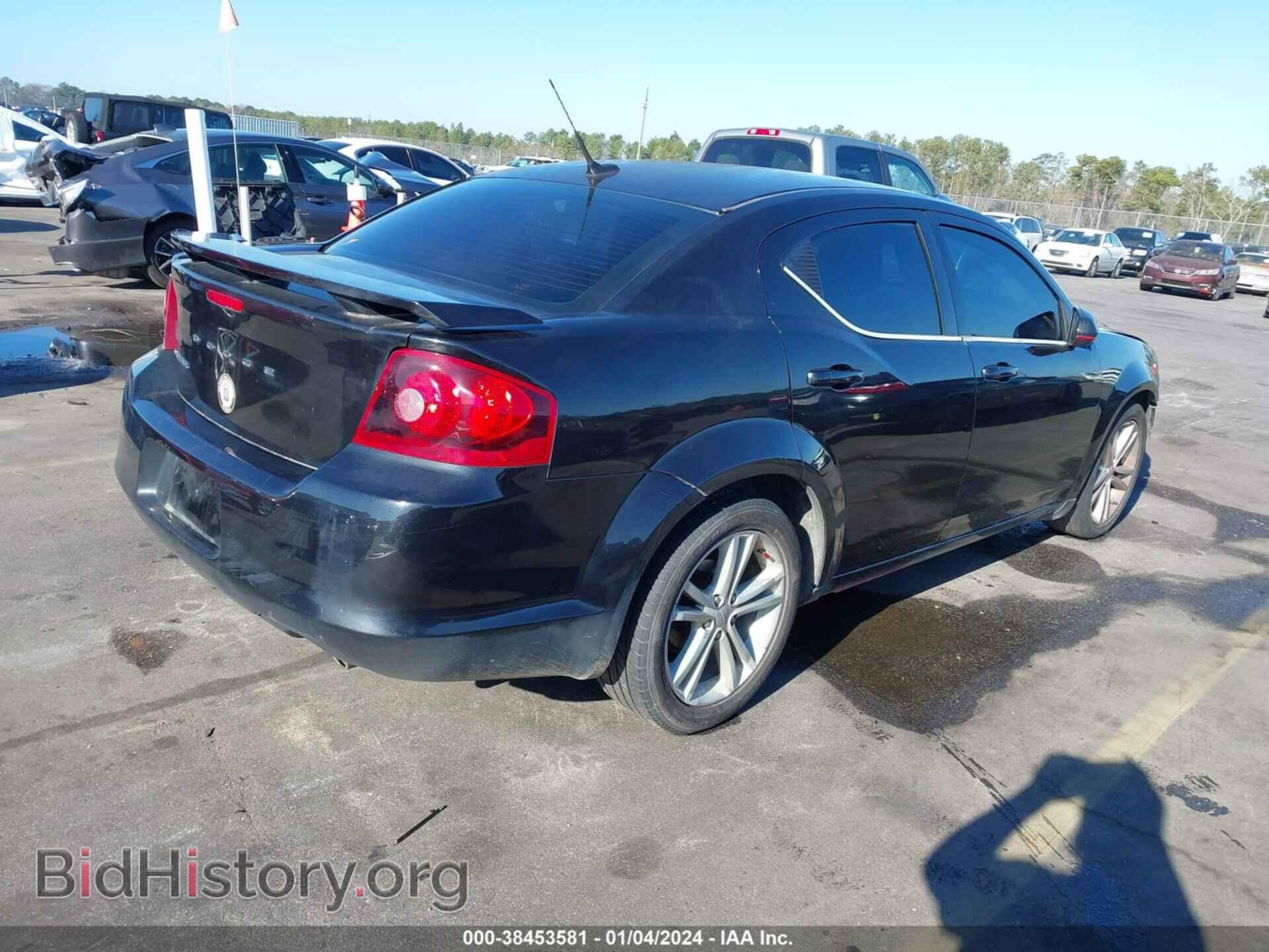 2011 DODGE AVENGER - VIN: 1B3BD1FG9BN524102 - Фото 4