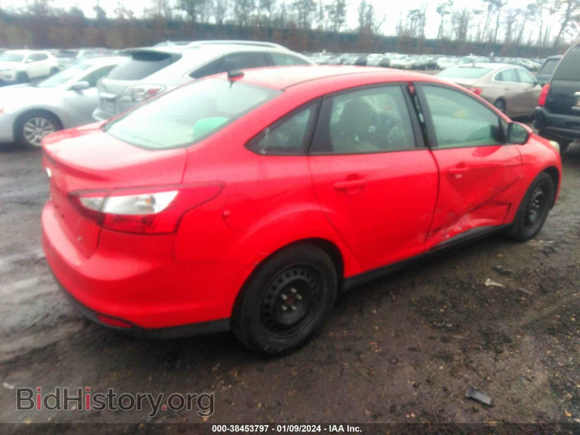 2012 FORD FOCUS - VIN: 1FAHP3F28CL246621 - Photo 4