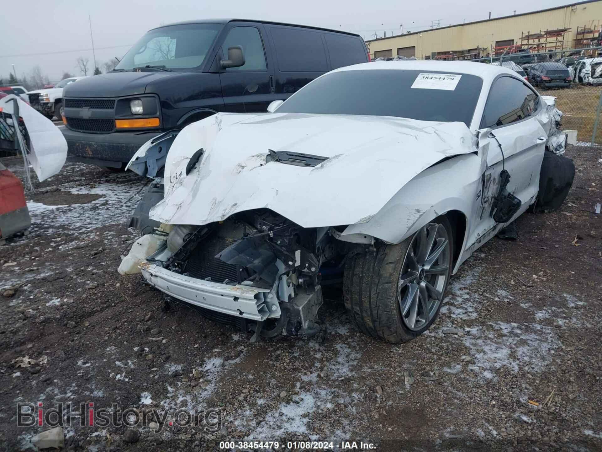 2020 FORD MUSTANG - VIN: 1FA6P8CF2L5133411 - Фото 2
