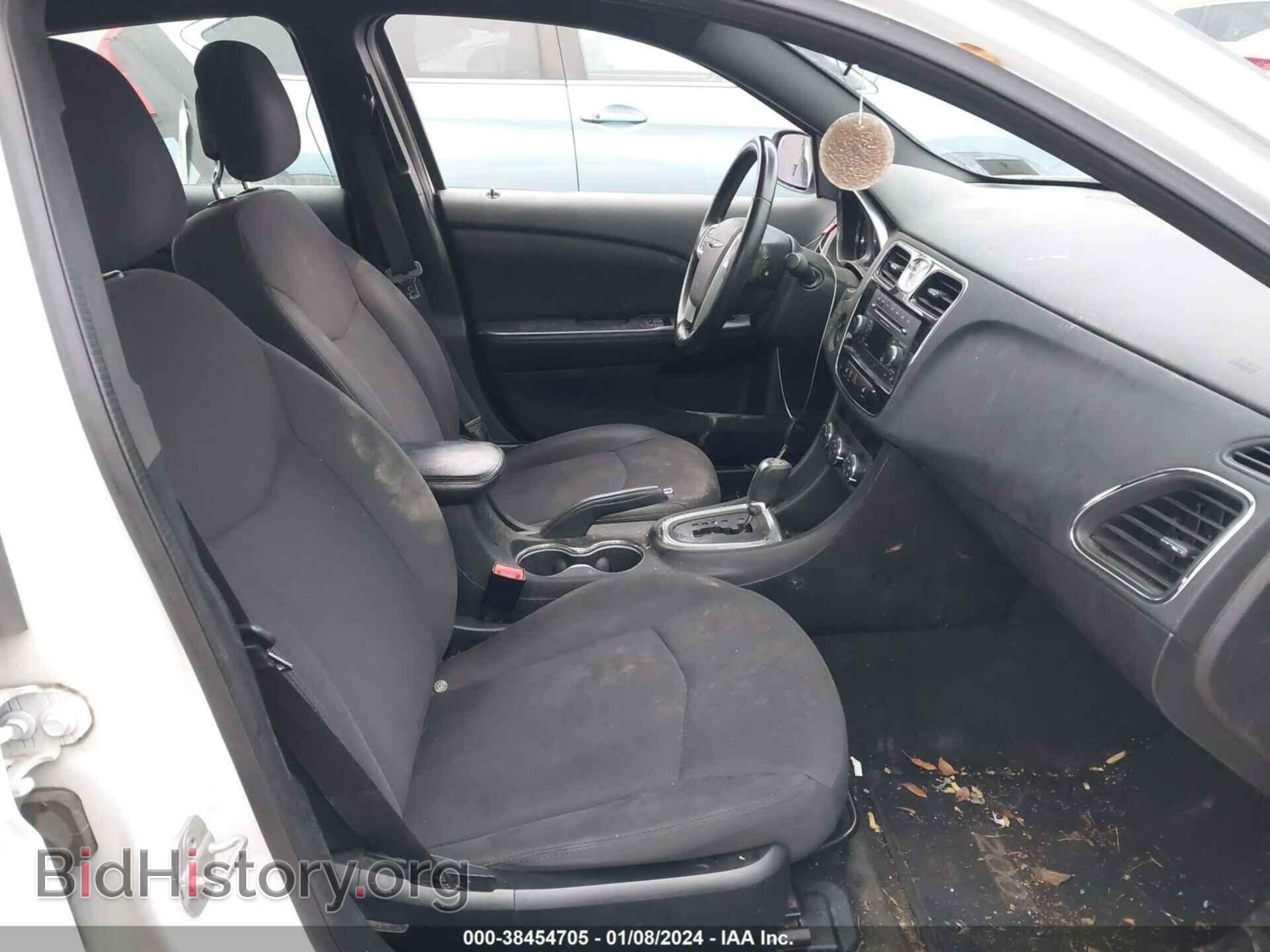 2012 CHRYSLER 200 - VIN: 1C3CCBBG2CN257697 - Фото 5
