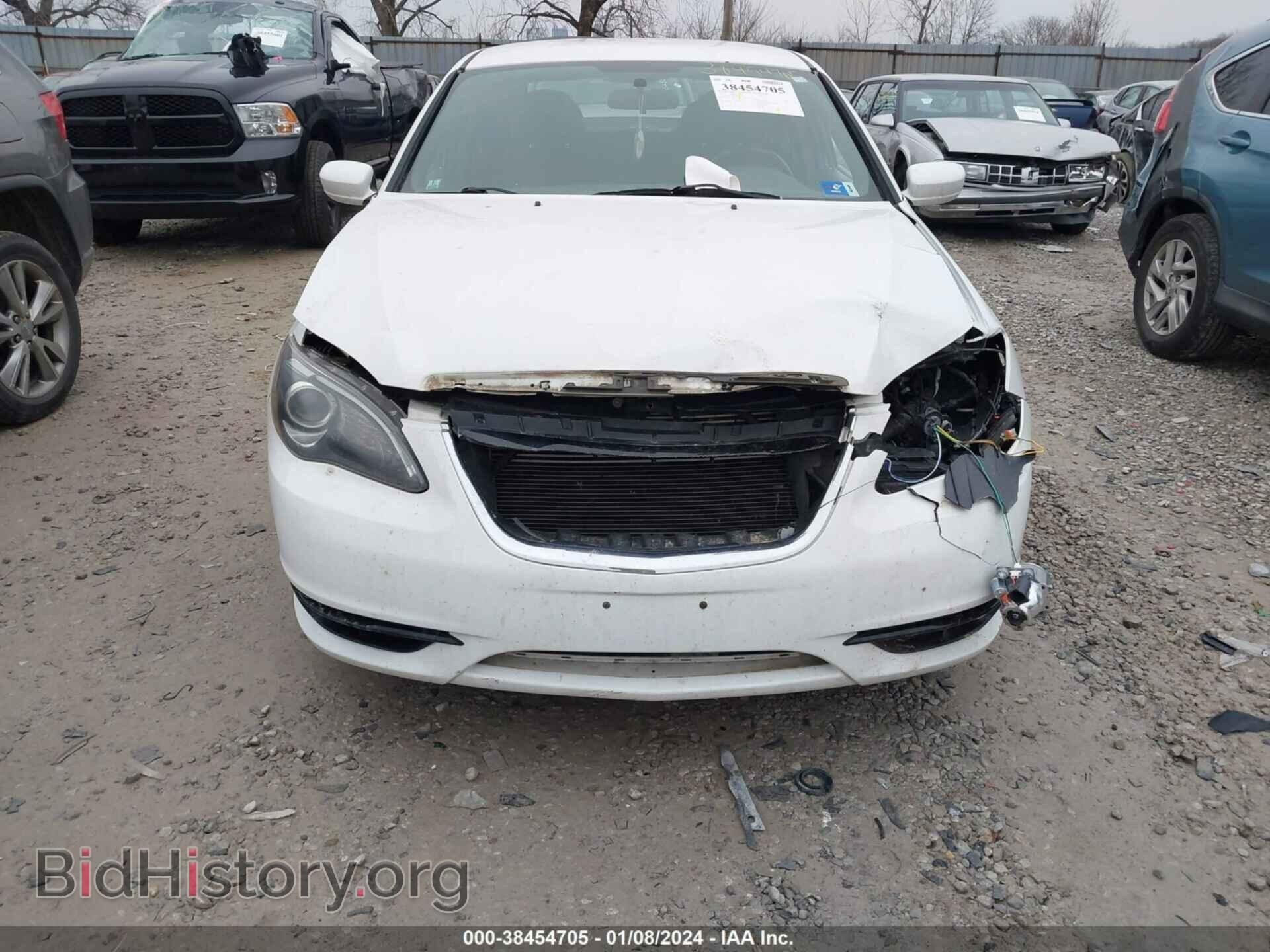 2012 CHRYSLER 200 - VIN: 1C3CCBBG2CN257697 - Фото 6