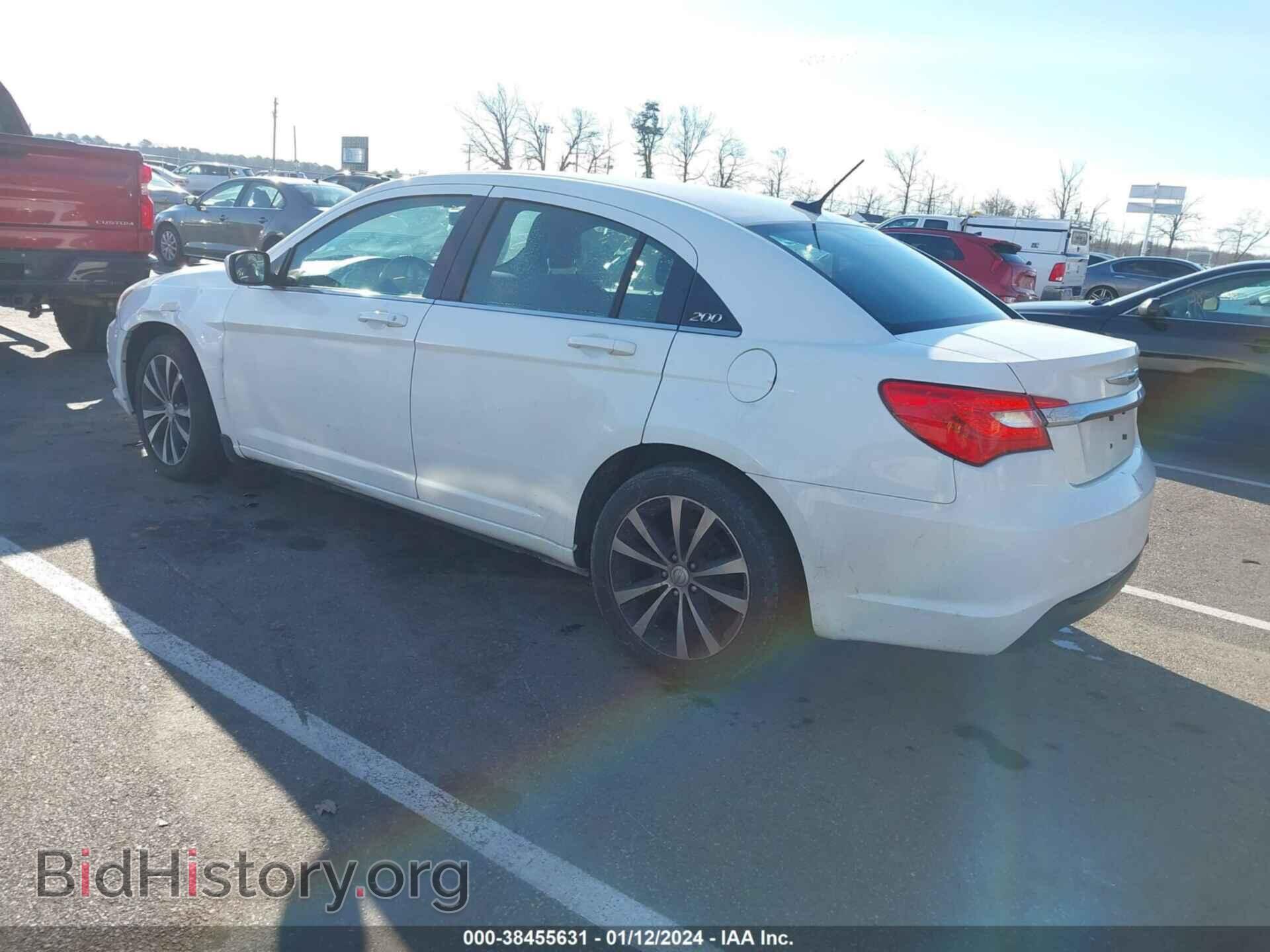 2013 CHRYSLER 200 - VIN: 1C3CCBBB8DN631865 - Фото 3