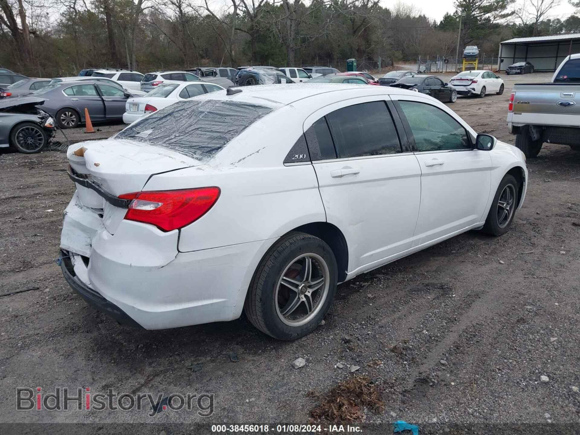 2013 CHRYSLER 200 - VIN: 1C3CCBAB1DN606307 - Фото 4