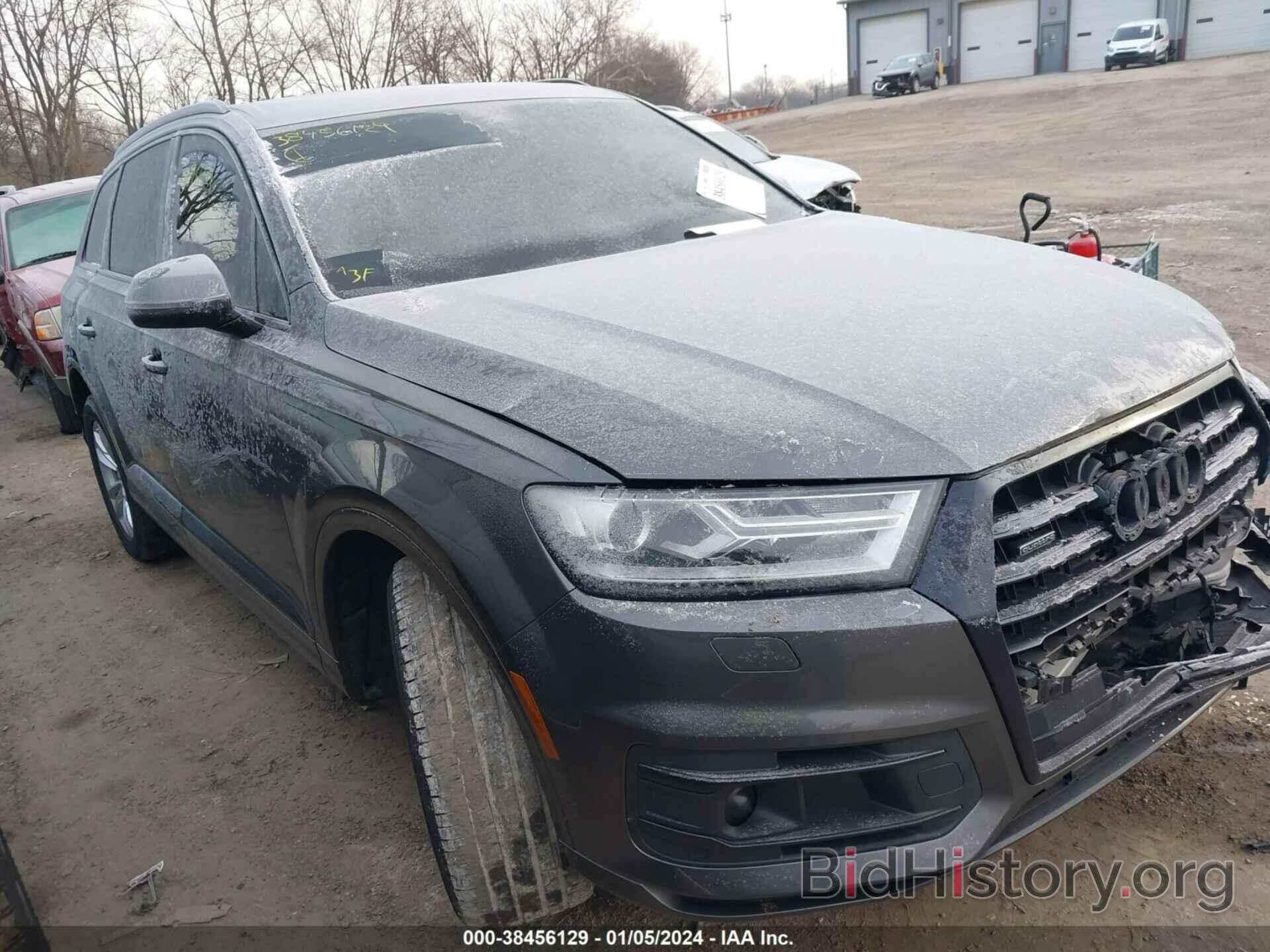 Photo WA1LAAF76JD050992 - AUDI Q7 2018